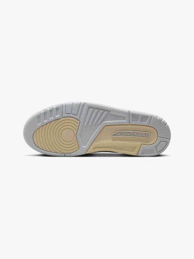 NIKE - WMNS AIR JORDAN... 2