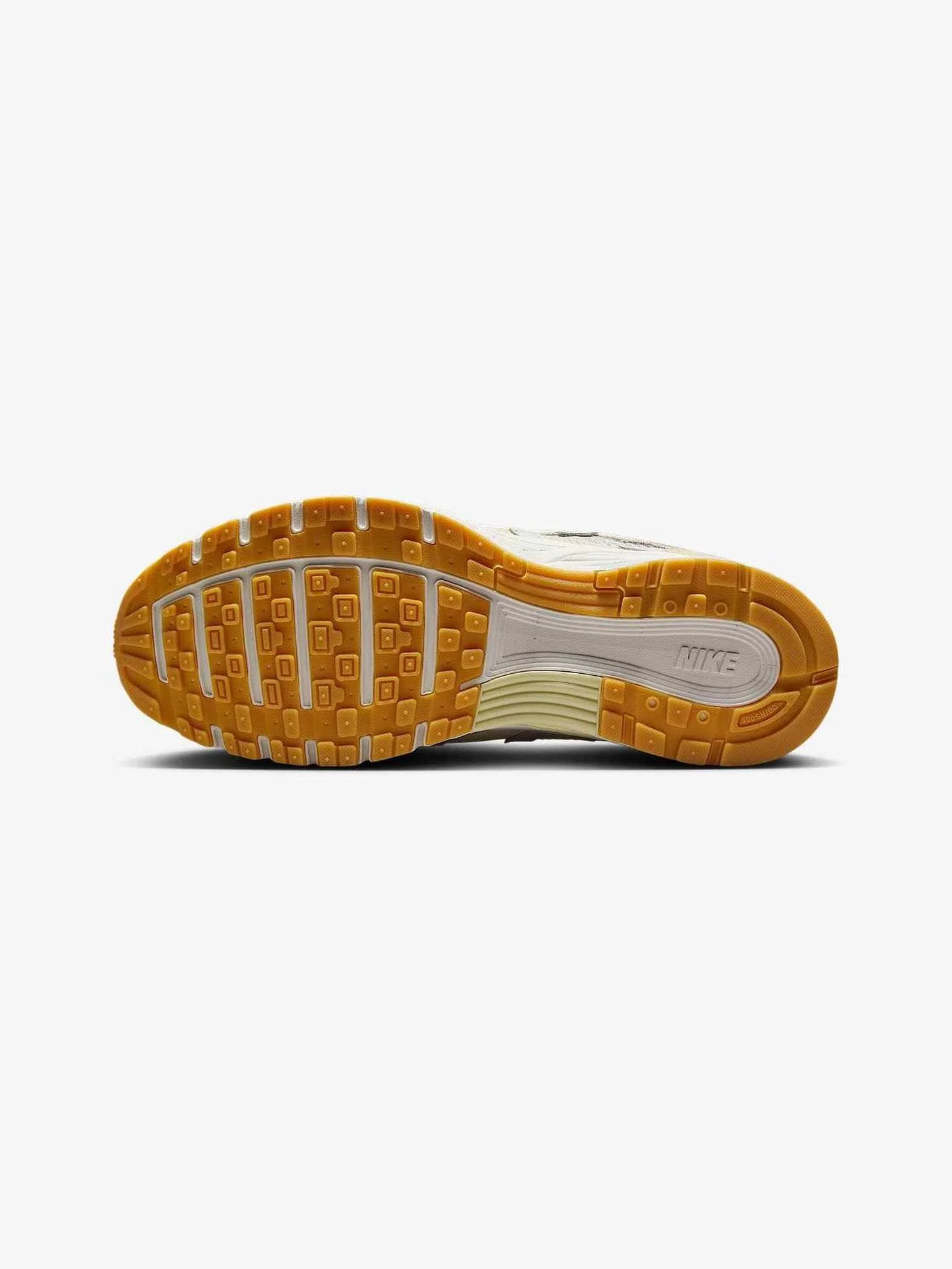 NIKE - W NIKE P-6000 NIKE - W NIKE P-6000