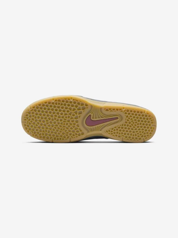 NIKE - NIKE SB VERTEBRAE 2