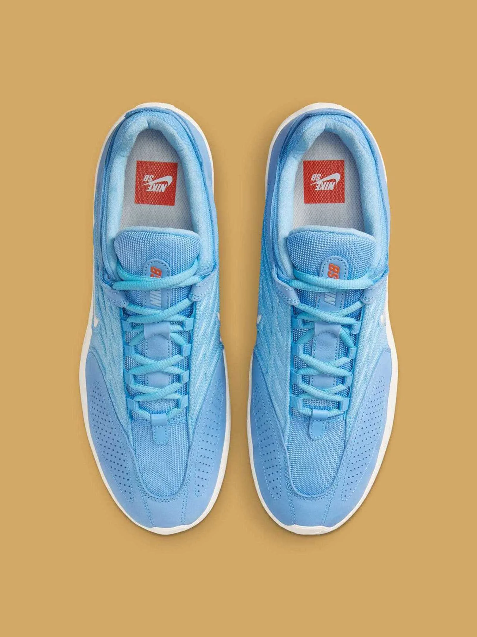 NIKE - NIKE SB VERTEBRAE NIKE - NIKE SB VERTEBRAE