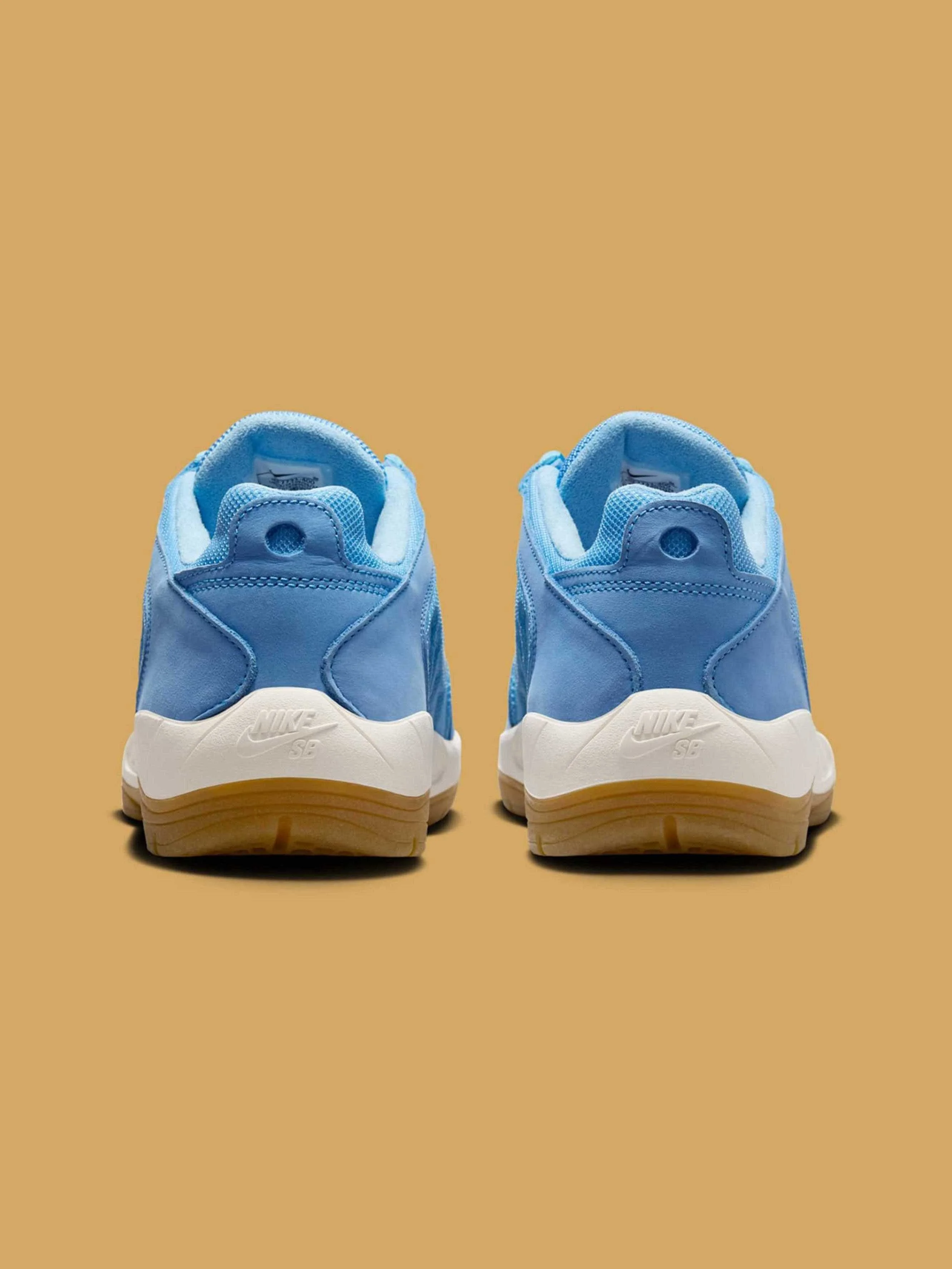 NIKE - NIKE SB VERTEBRAE NIKE - NIKE SB VERTEBRAE