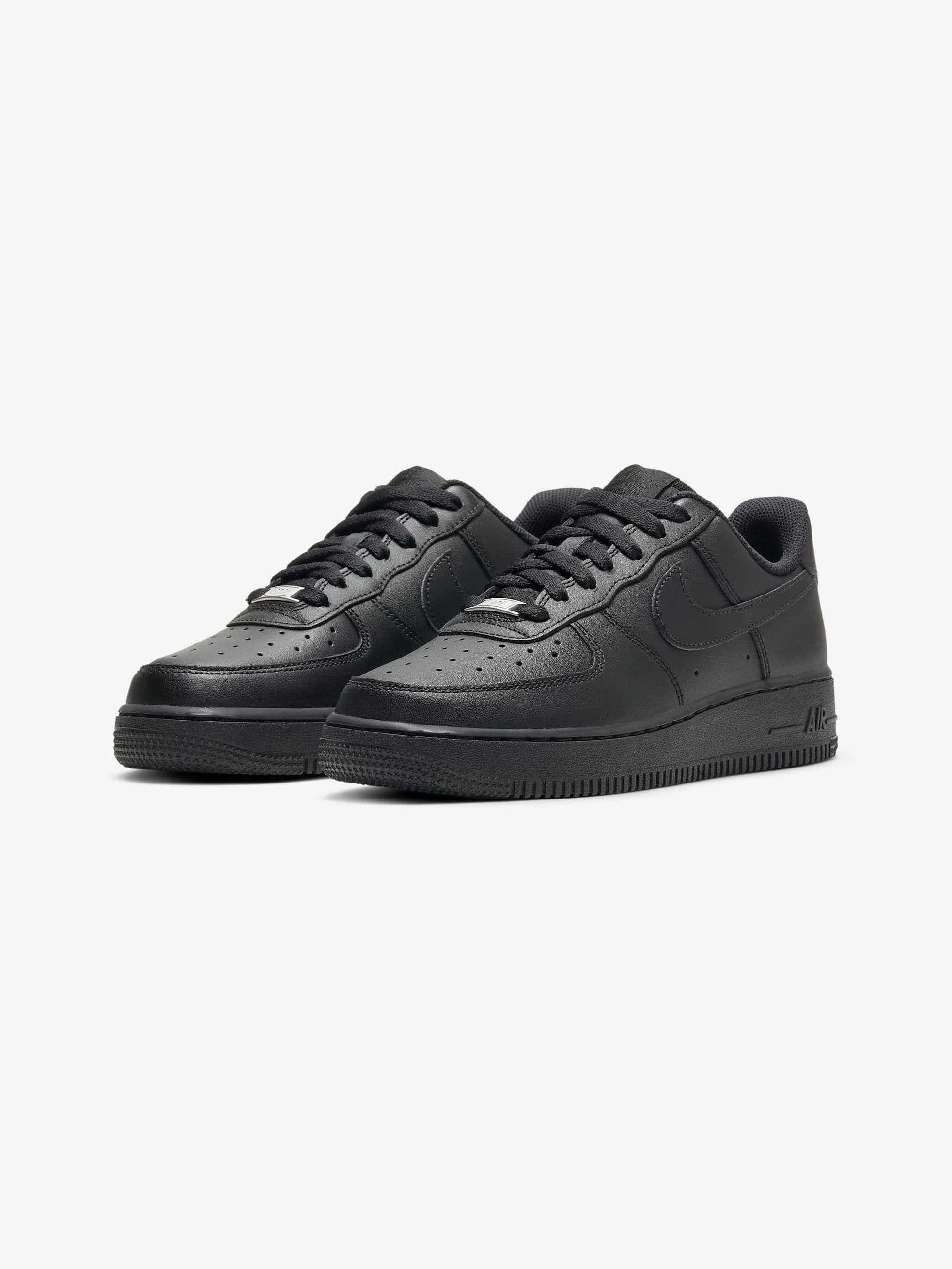 Nike - Air Force 1 '07 Nike - Air Force 1 '07