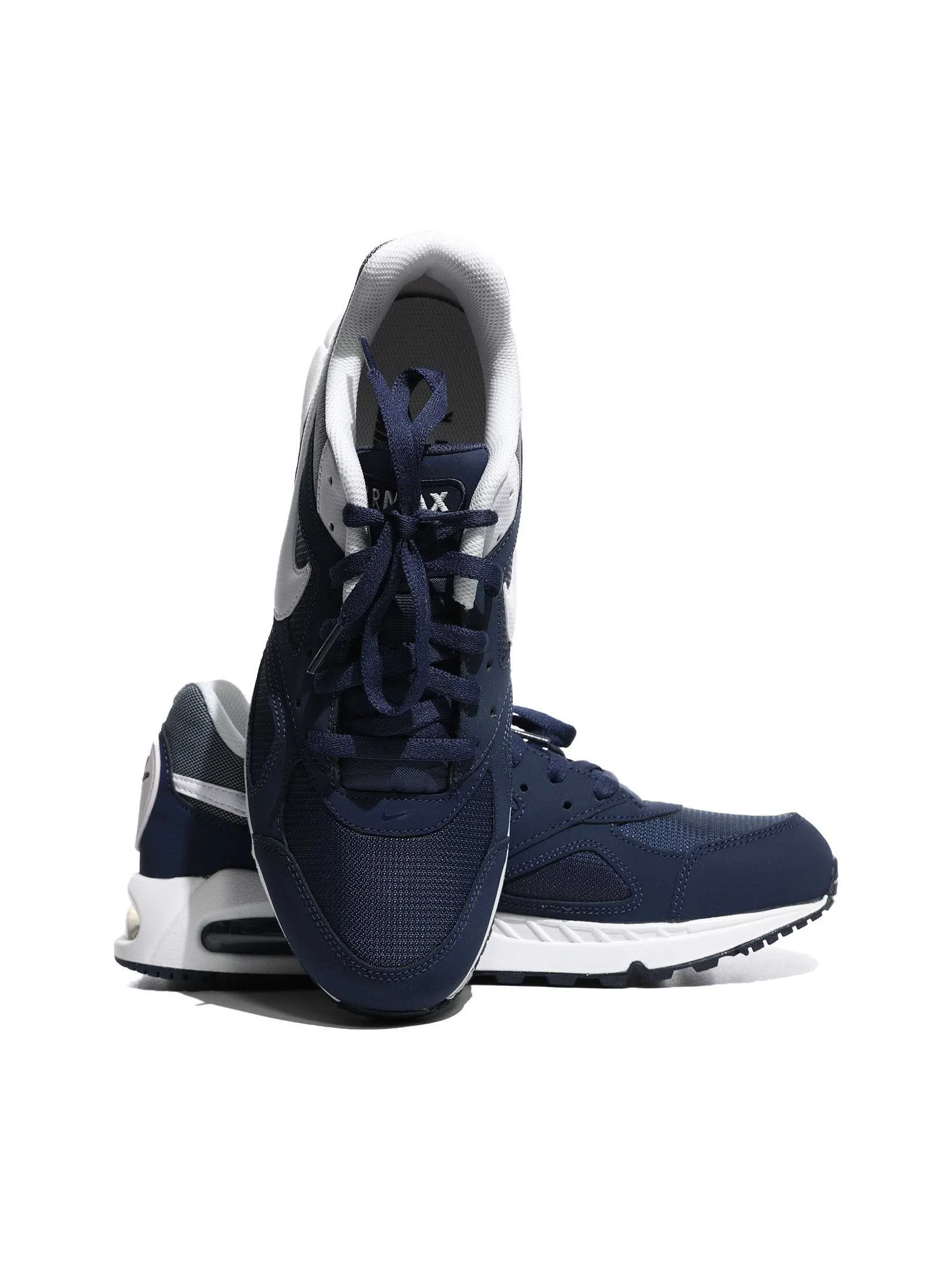 NIKE - Nike Air Max IVO NIKE - Nike Air Max IVO
