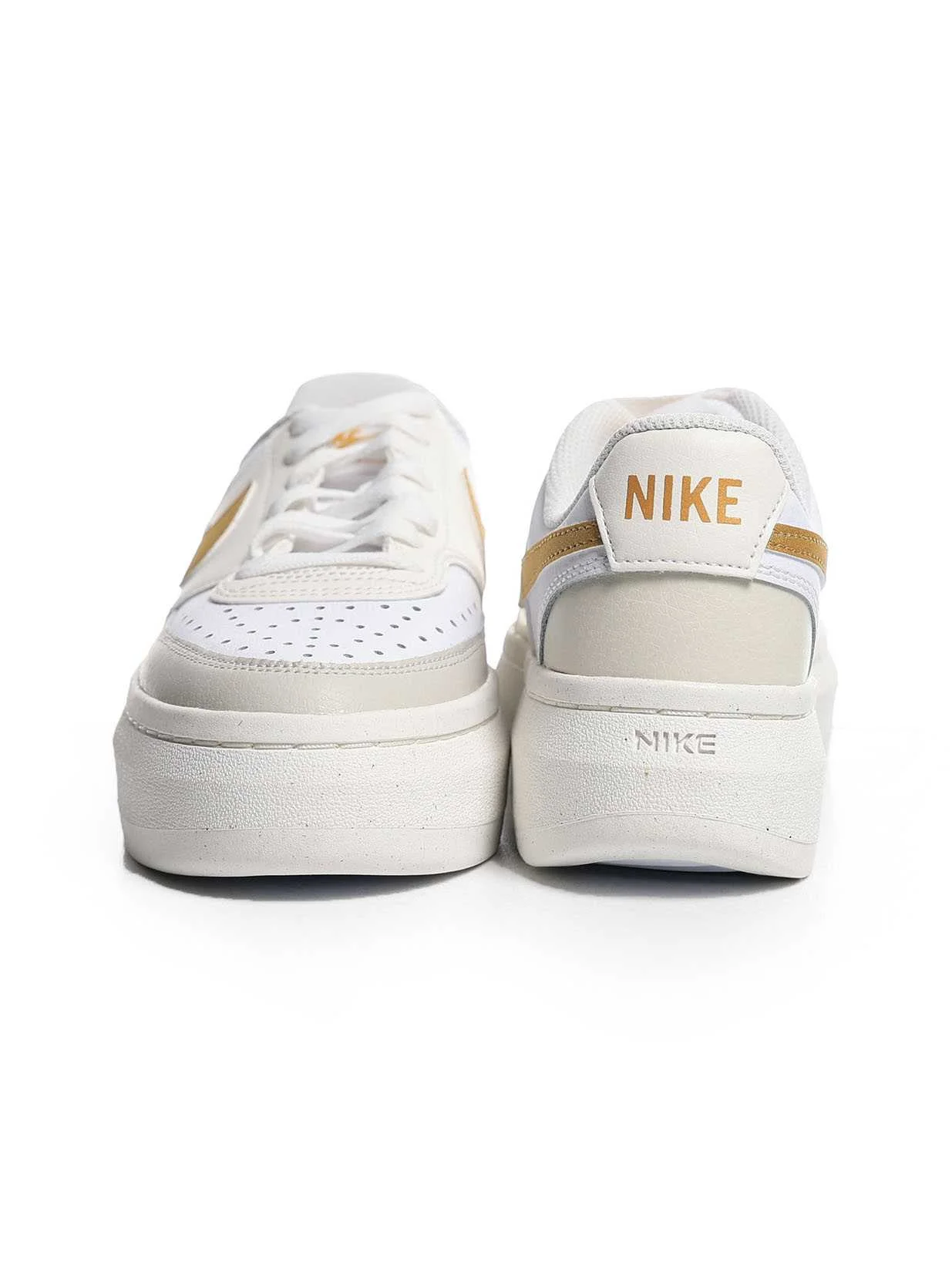 NIKE NIKE