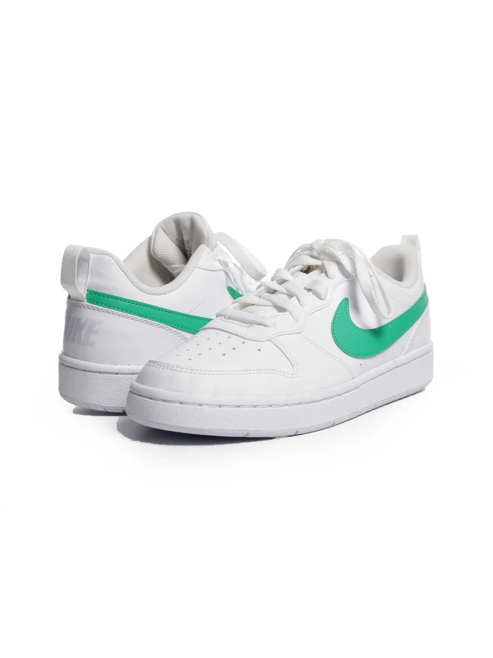 NIKE NIKE