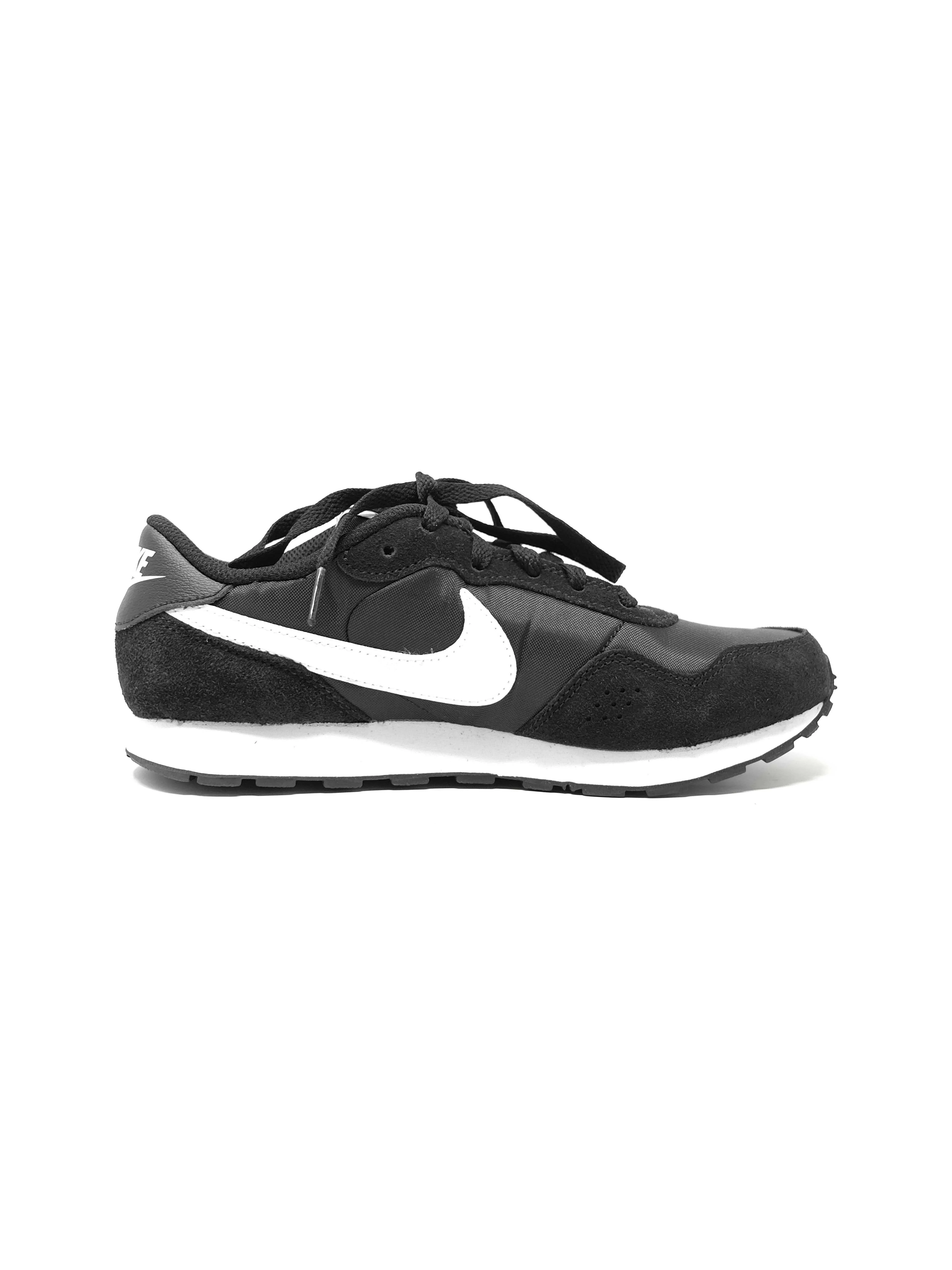 NIKE - NIKE MD VALIANT (GS) NIKE - NIKE MD VALIANT (GS)