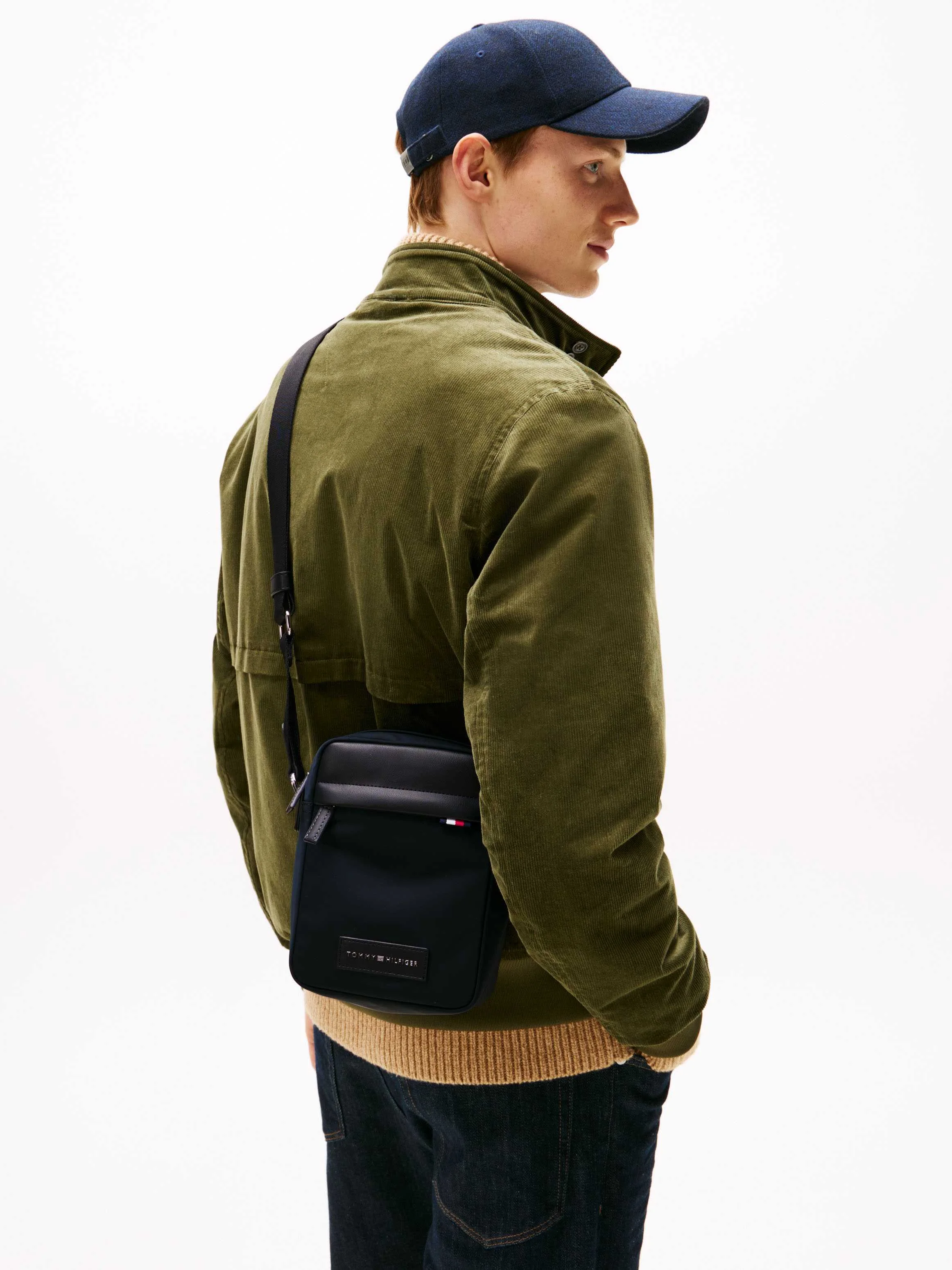 Tommy Hilfiger - TH NYLON MINI REPORTER Tommy Hilfiger - TH NYLON MINI REPORTER