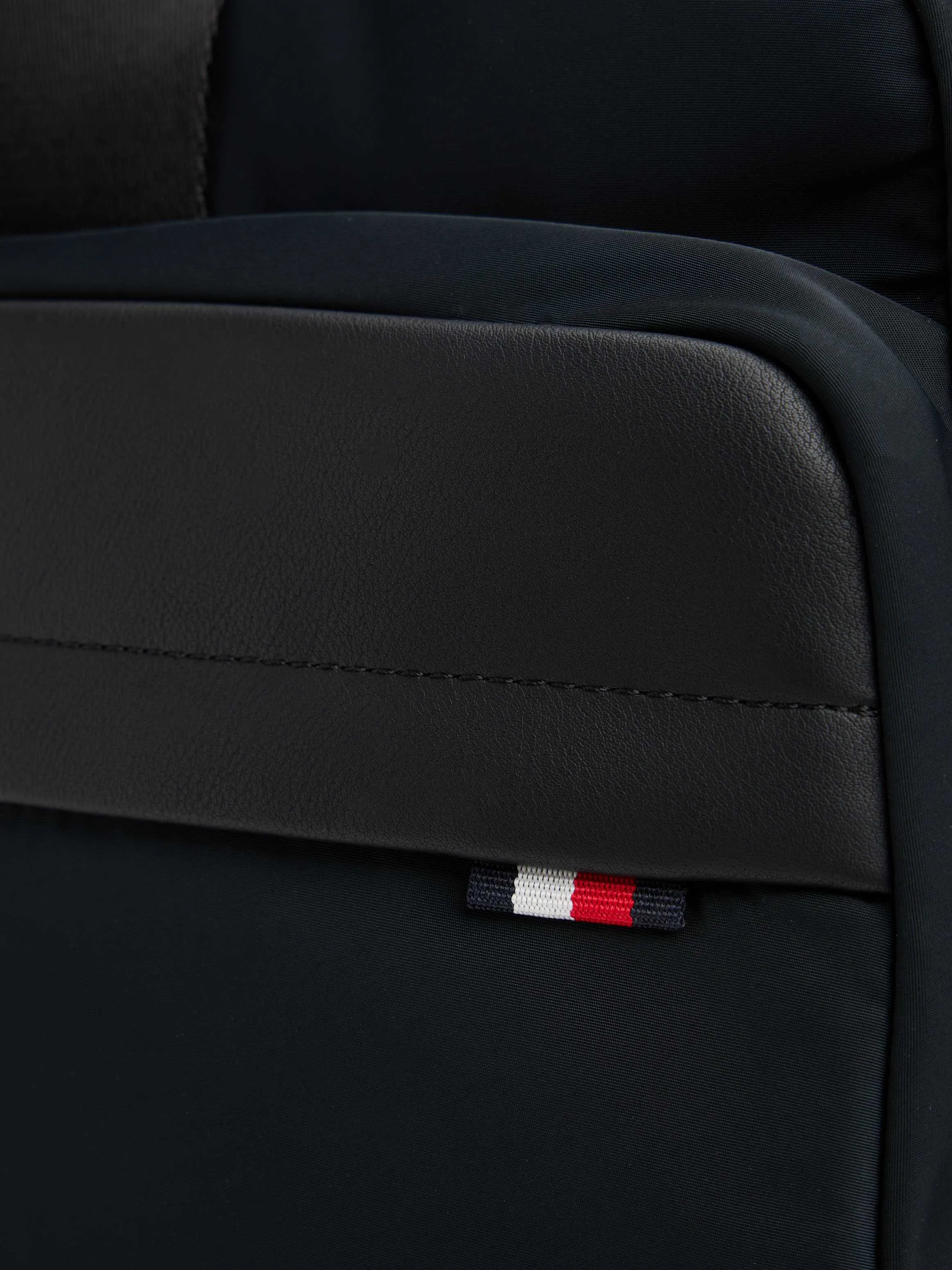 Tommy Hilfiger - TH NYLON WORKBAG Tommy Hilfiger - TH NYLON WORKBAG