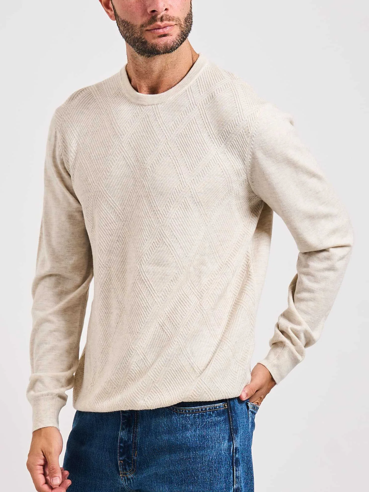 GUESS - JAMAAR CN STITCHED SWTR GUESS - JAMAAR CN STITCHED SWTR