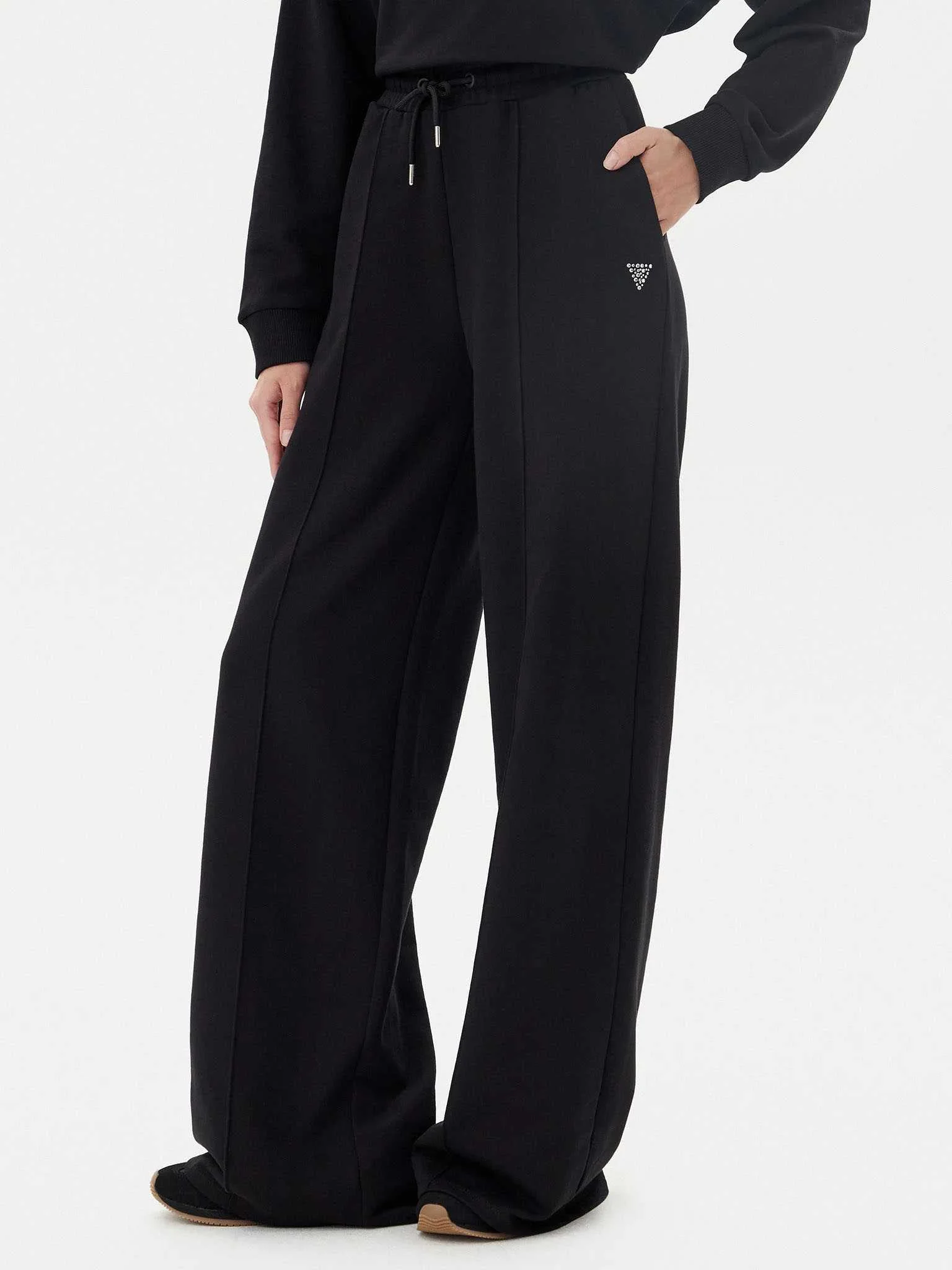 GUESS - PRIMULA RHINESTONES WIDE LEG P GUESS - PRIMULA RHINESTONES WIDE LEG P