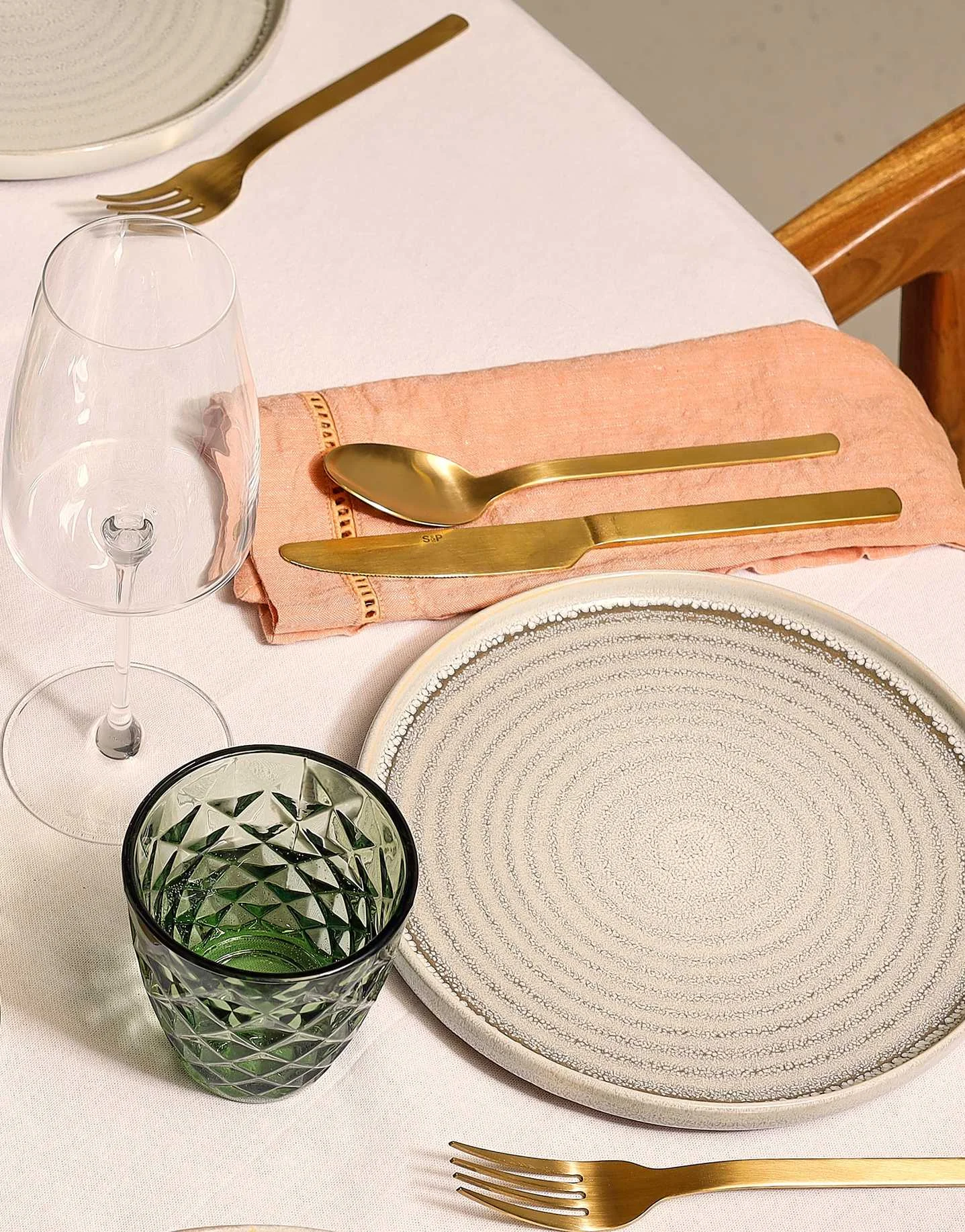 Salt & Pepper - Dinner Plate, Beige,... Salt & Pepper - Dinner Plate, Beige,...