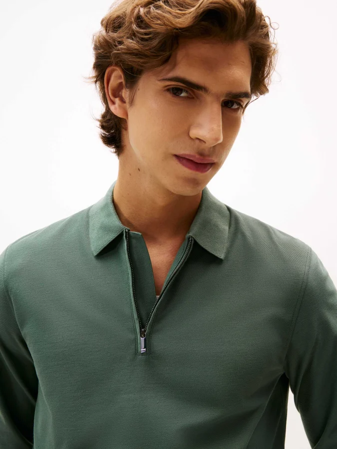 Tommy Hilfiger - DC... 2