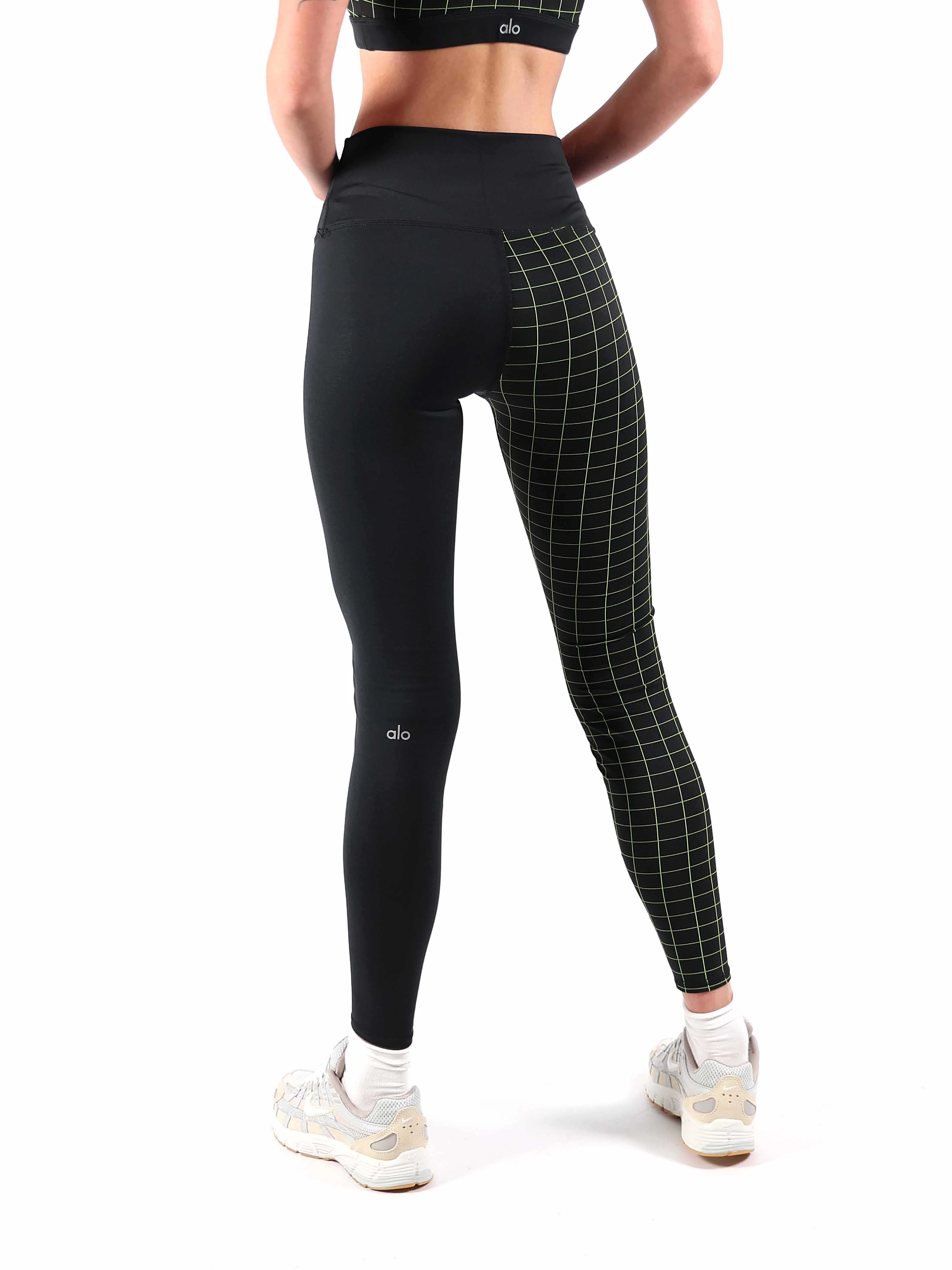 Alo Yoga - AIRTCH HW N PLD LG GRN/BLK XS Alo Yoga - AIRTCH HW N PLD LG GRN/BLK XS