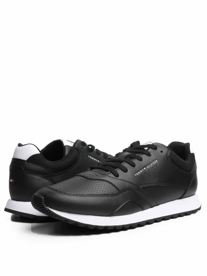 Tommy Hilfiger - NEW RUNNER...