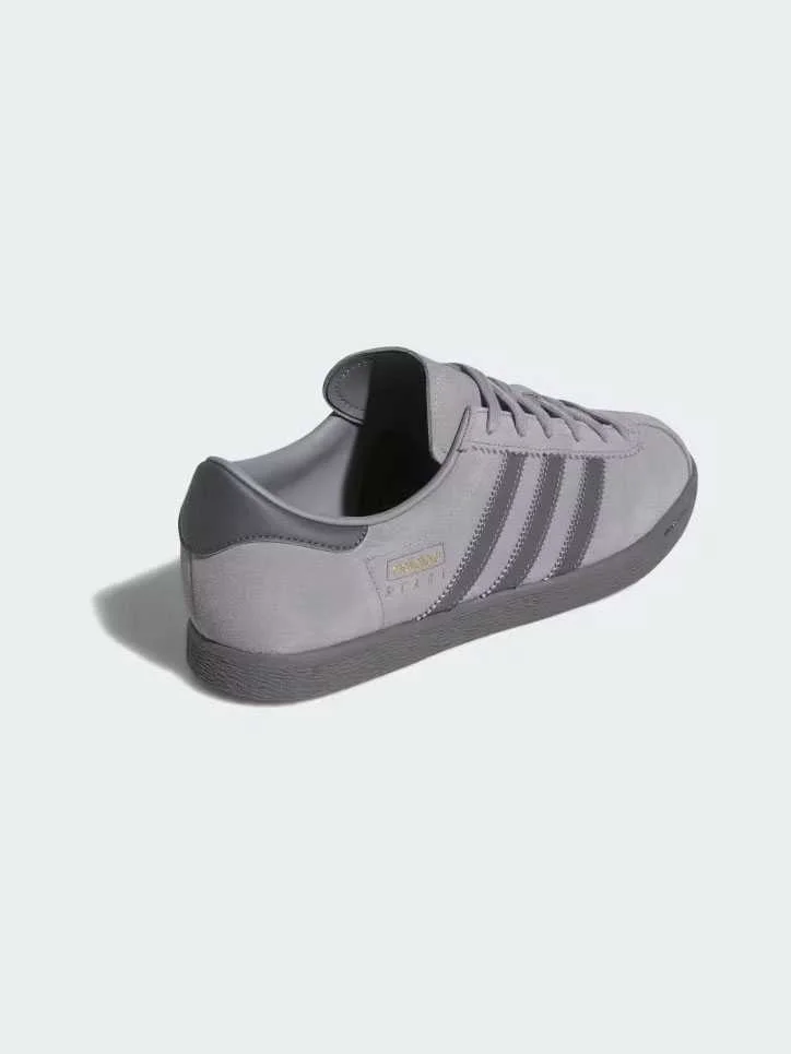 Adidas - STADT Adidas - STADT