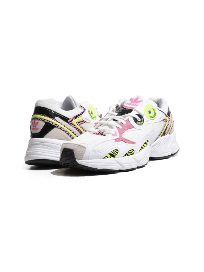 Adidas -  ASTIR W