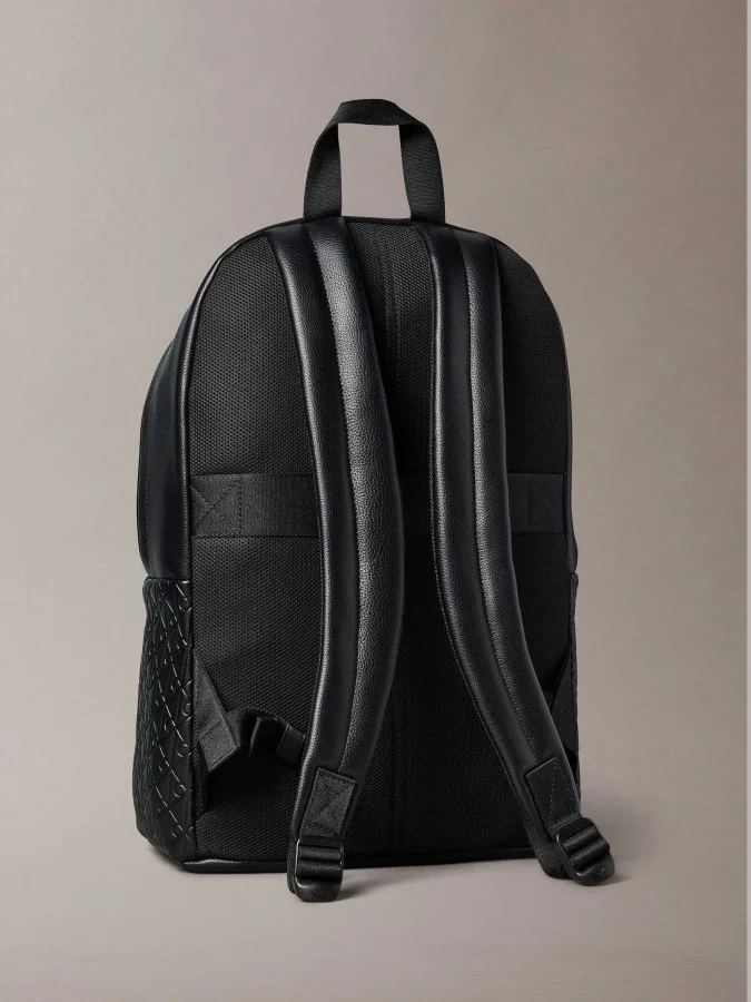 CALVIN KLEIN - EMBLEM AOP... 2