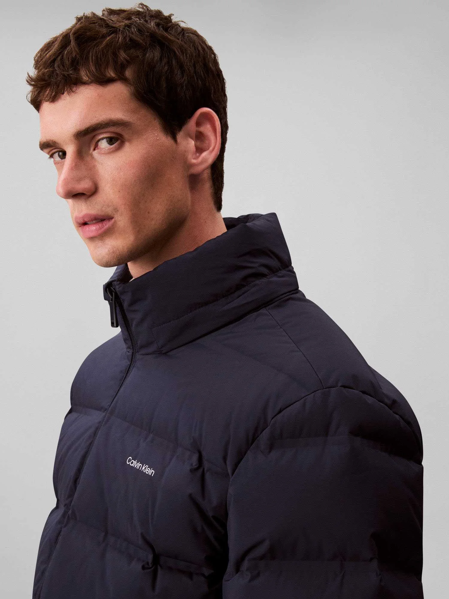 CALVIN KLEIN - LS QUILTED BONDED... CALVIN KLEIN - LS QUILTED BONDED...