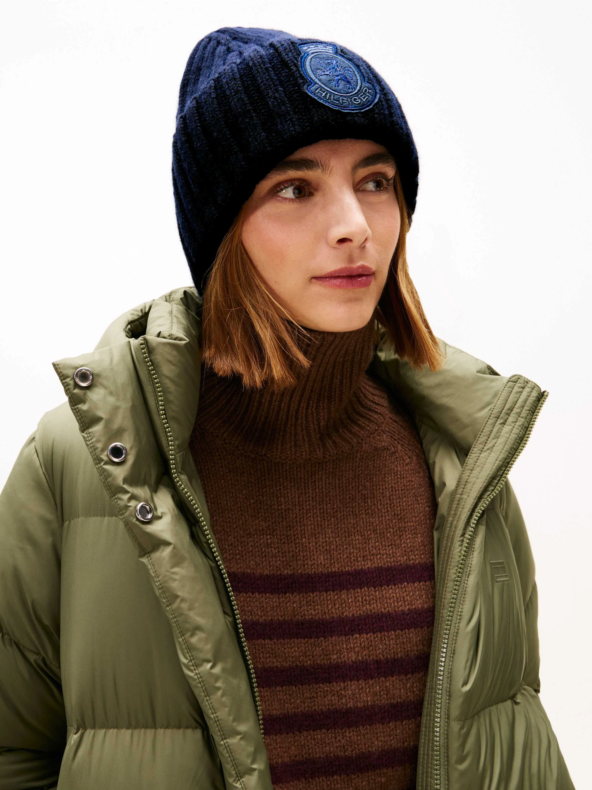 Tommy Hilfiger - TH CREST FLUFFY BEANIE Tommy Hilfiger - TH CREST FLUFFY BEANIE