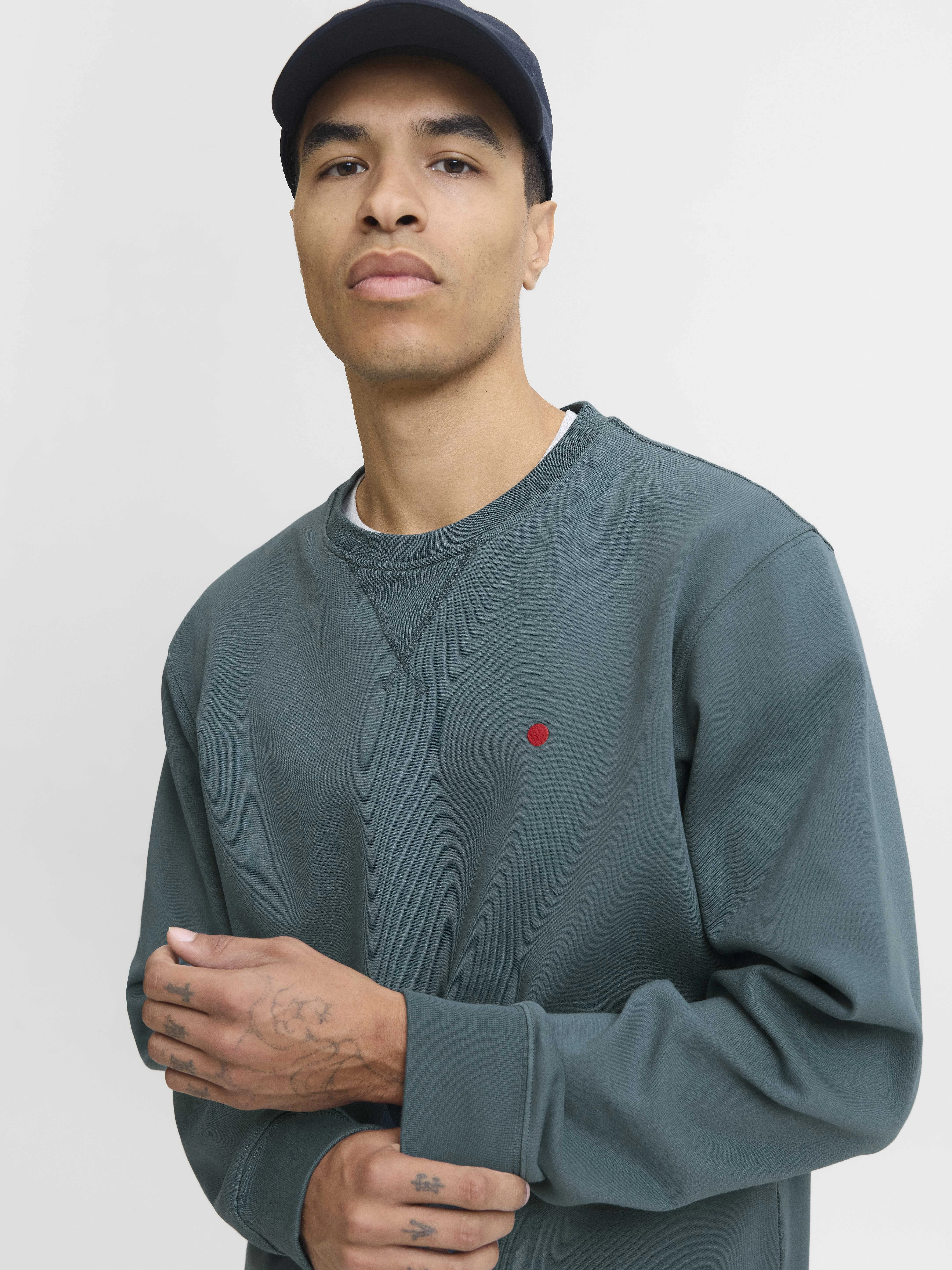 Jack&Jones - RDDSCOTT CREW NECK SWEAT... Jack&Jones - RDDSCOTT CREW NECK SWEAT...