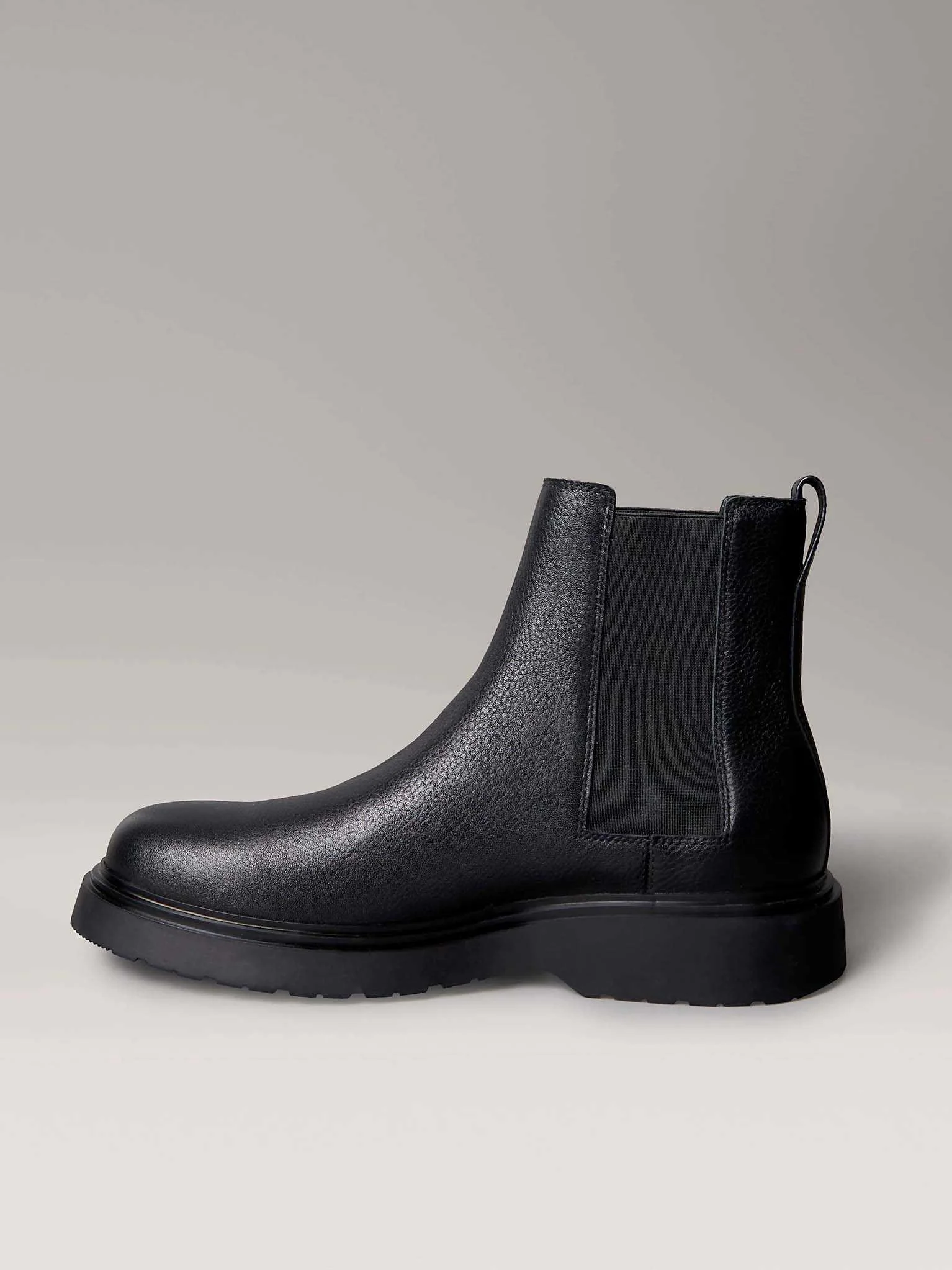 Calvin Klein - COMBAT ESS CHELSEA... Calvin Klein - COMBAT ESS CHELSEA...