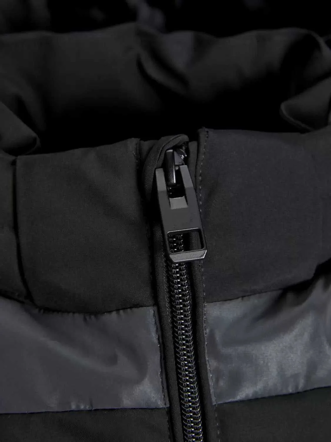Jack&Jones - JJEOWEN REFLECTIVE... Jack&Jones - JJEOWEN REFLECTIVE...