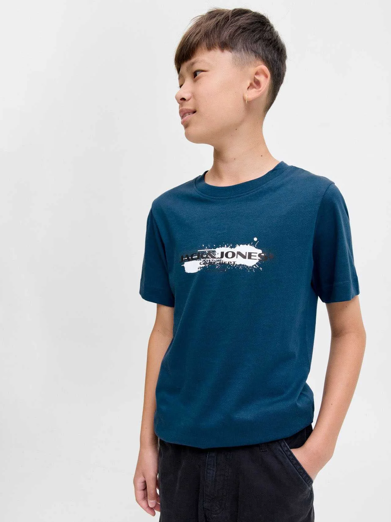 Jack&Jones - JCOCONDOR TEE SS CREW... Jack&Jones - JCOCONDOR TEE SS CREW...
