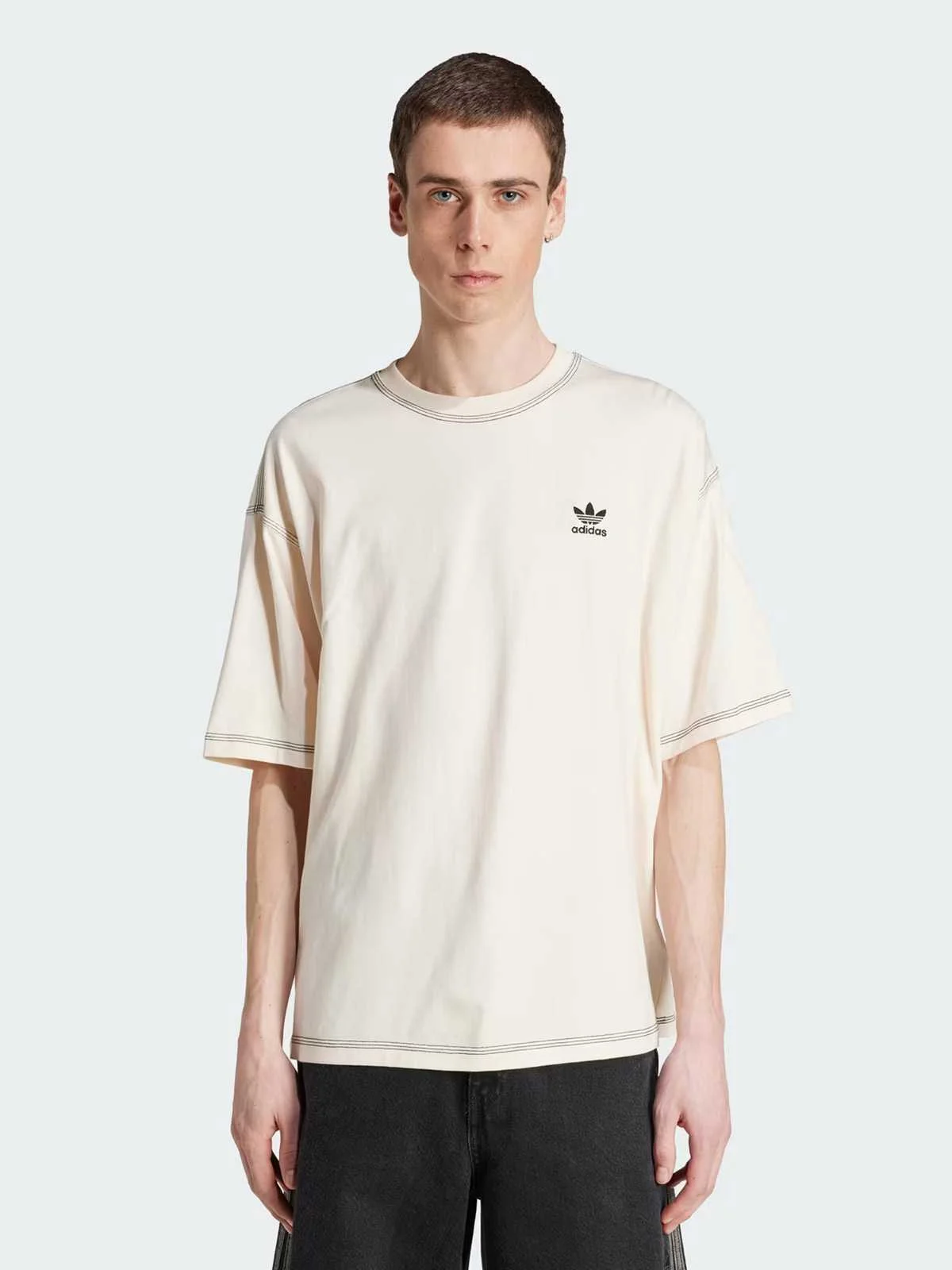 Adidas - ESSENTIALS TEE Adidas - ESSENTIALS TEE