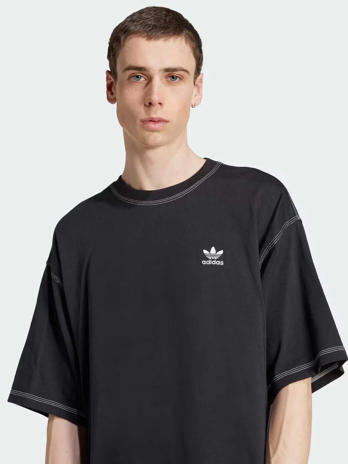 Adidas - ESSENTIALS TEE Adidas - ESSENTIALS TEE