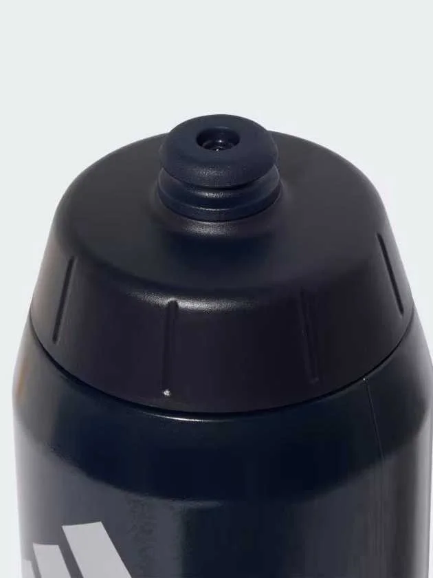 Adidas - REAL BOTTLE Adidas - REAL BOTTLE