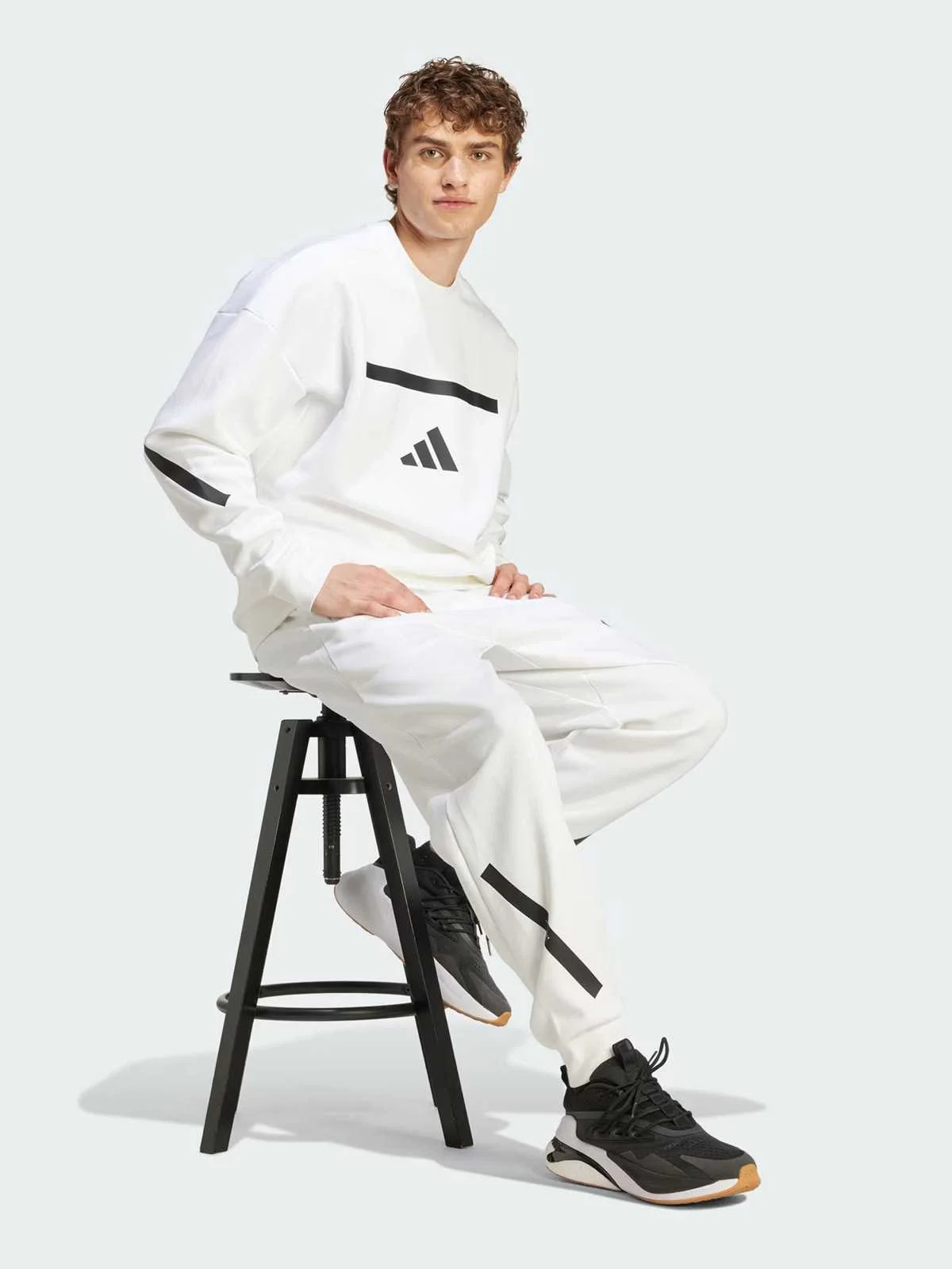 Adidas - Z.N.E. Sweatshirt Adidas - Z.N.E. Sweatshirt