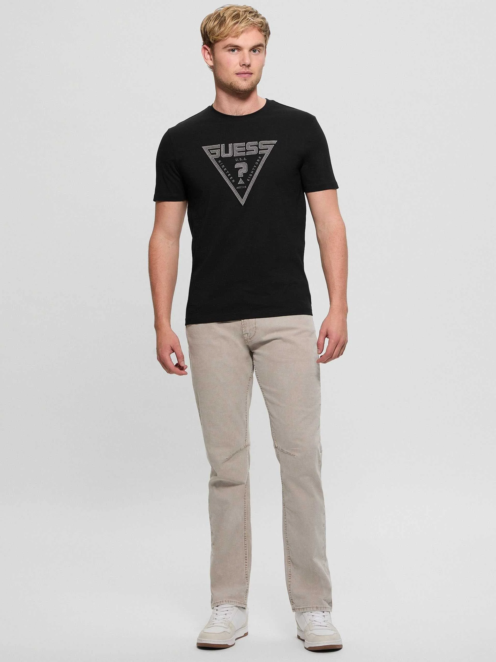 GUESS - YUKI CN T-SHIRT GUESS - YUKI CN T-SHIRT