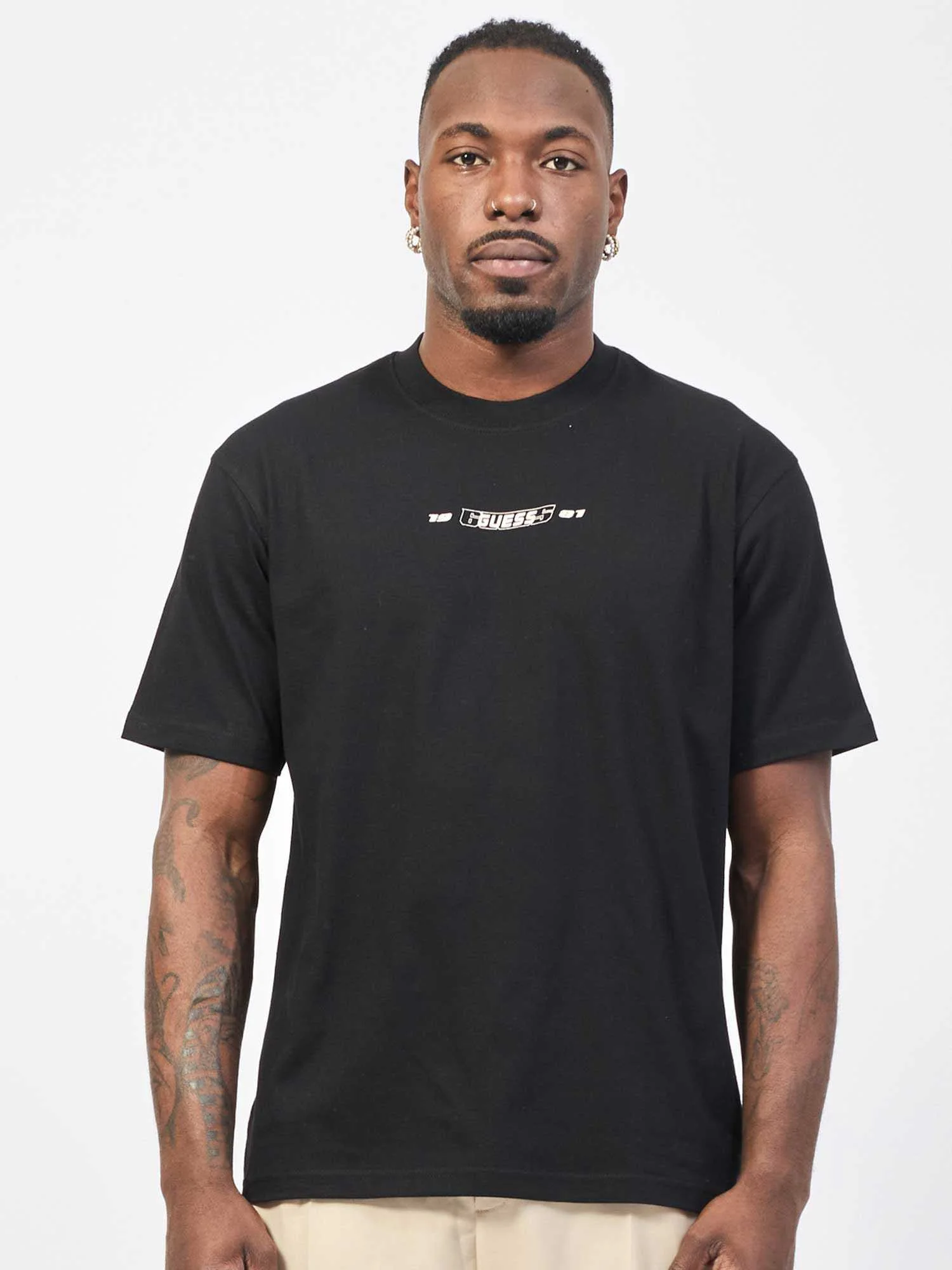 GUESS - NICCO CN LS T-SHIRT GUESS - NICCO CN LS T-SHIRT