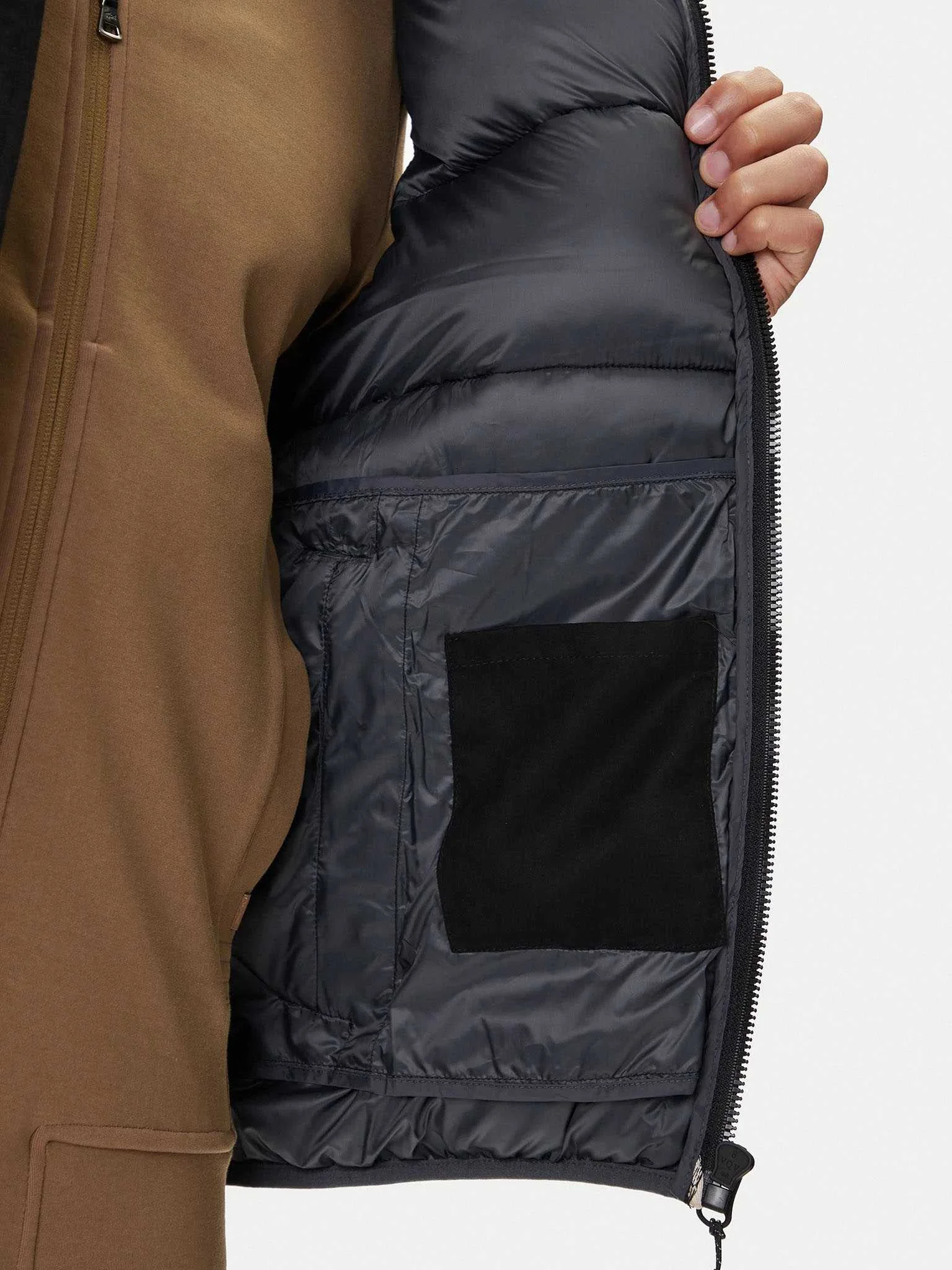 GUESS - MOKA PADDED VEST GUESS - MOKA PADDED VEST