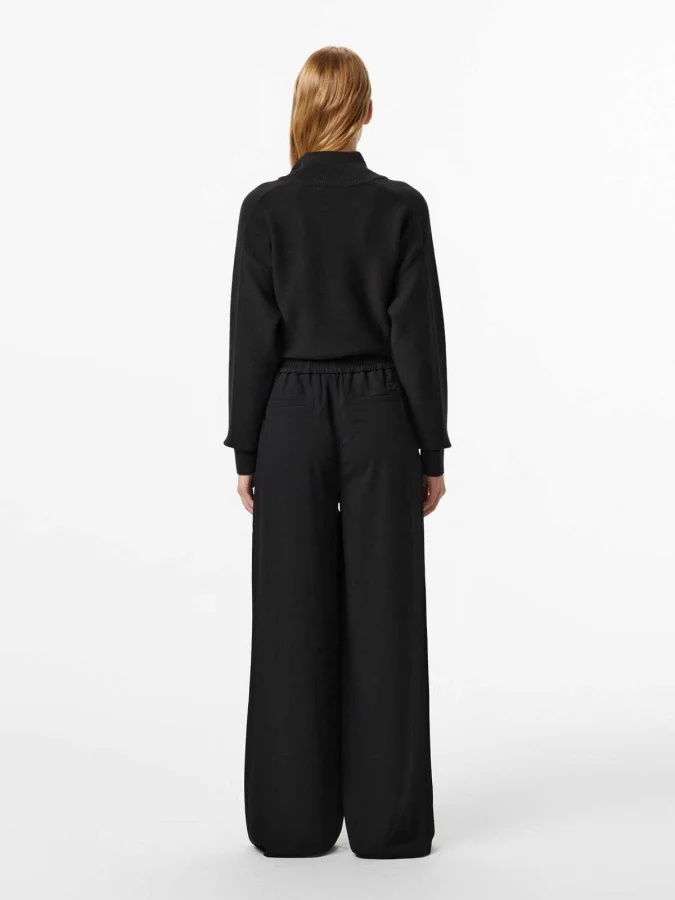 Lacoste - Women's Pants 2