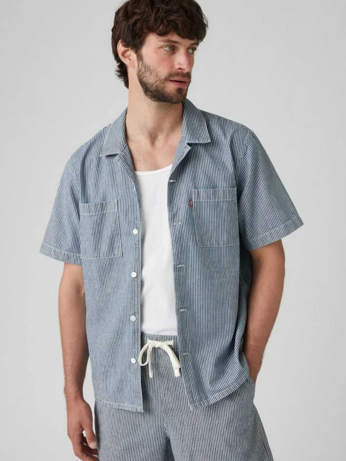 Levis® - The Standard Camp...
