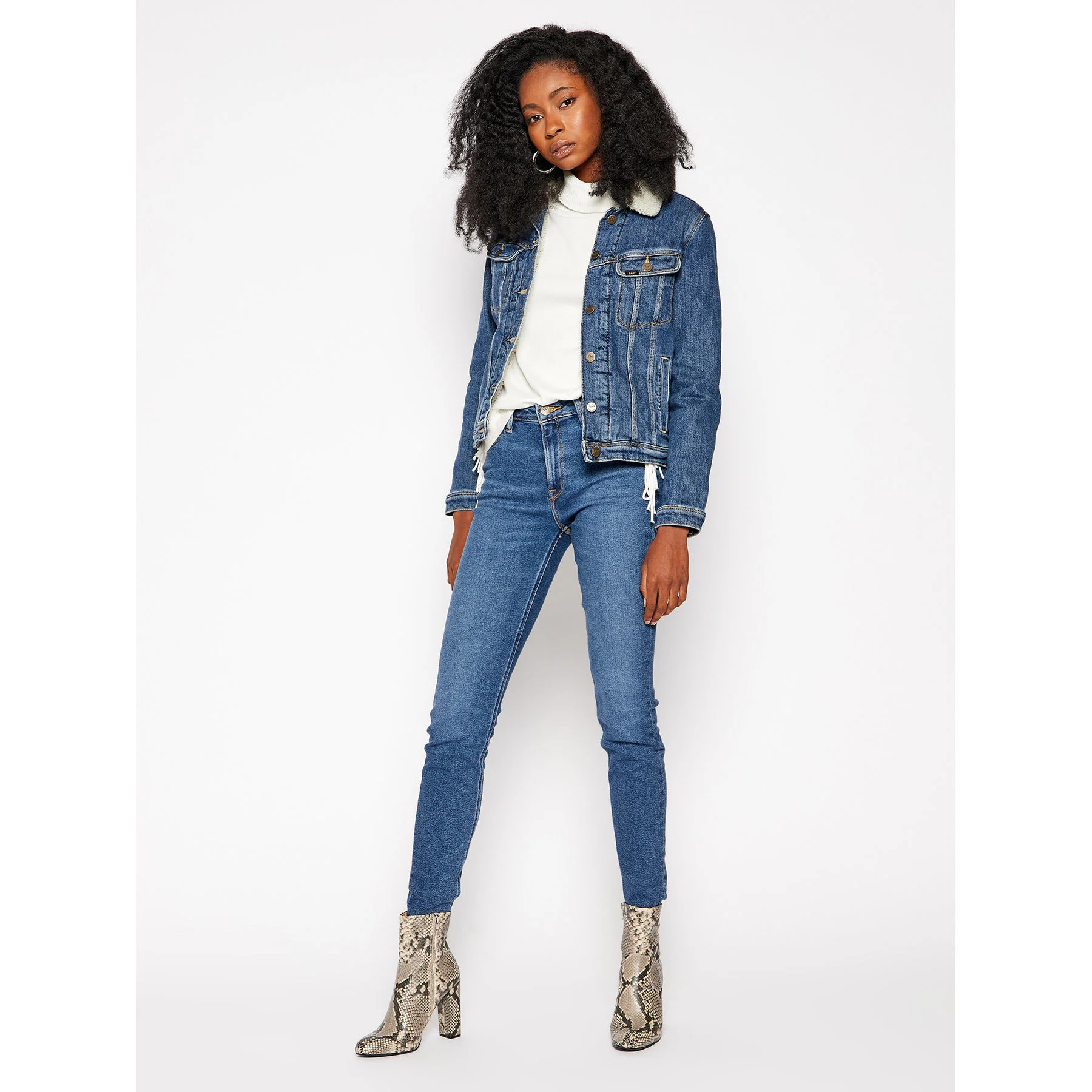 Lee - SCARLETT HIGH Lee - SCARLETT HIGH