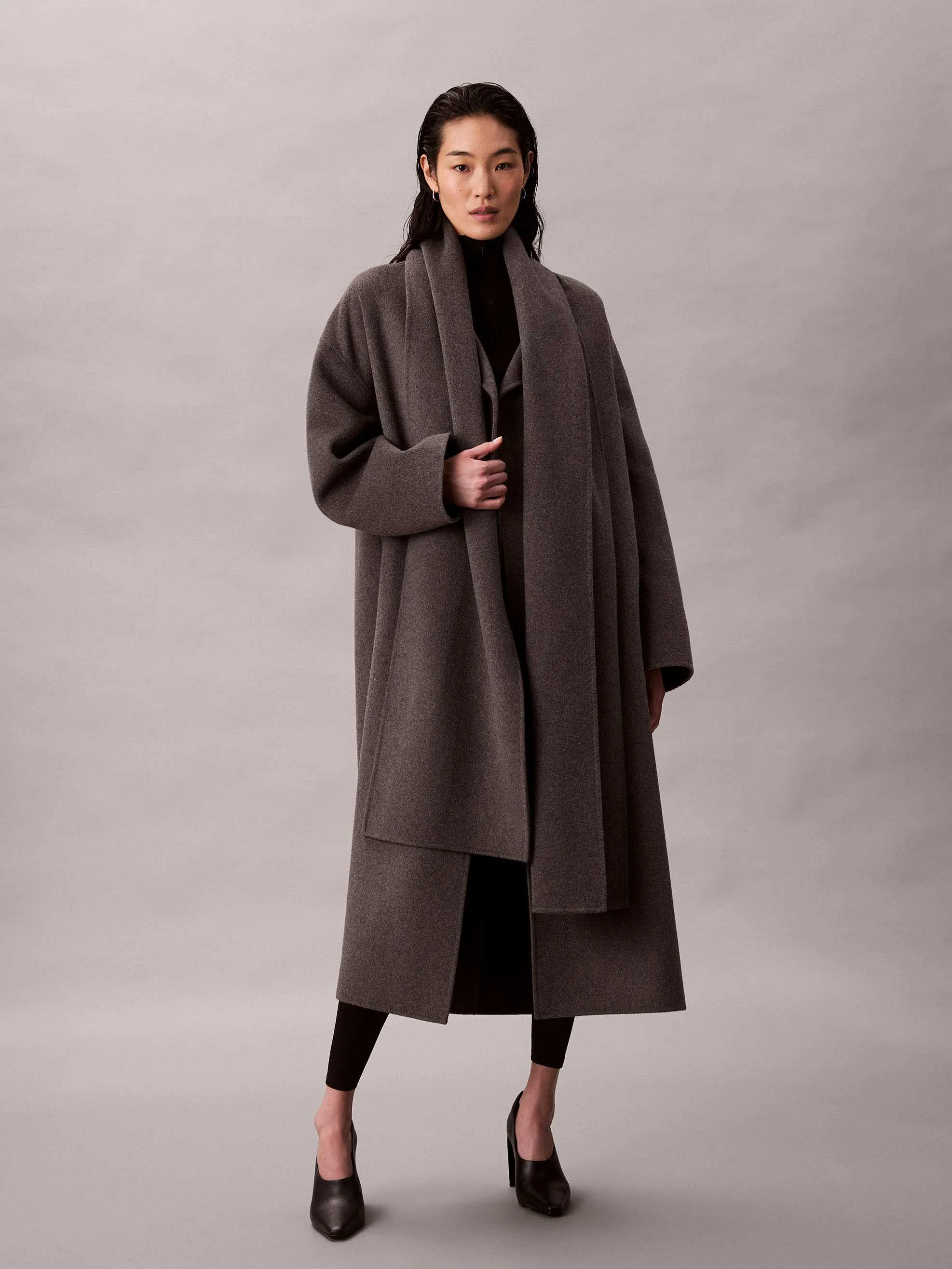 Calvin Klein - Dbl Face Wool Scarf... Calvin Klein - Dbl Face Wool Scarf...