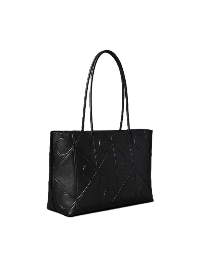 Calvin Klein - EMBLEM AOP... 2