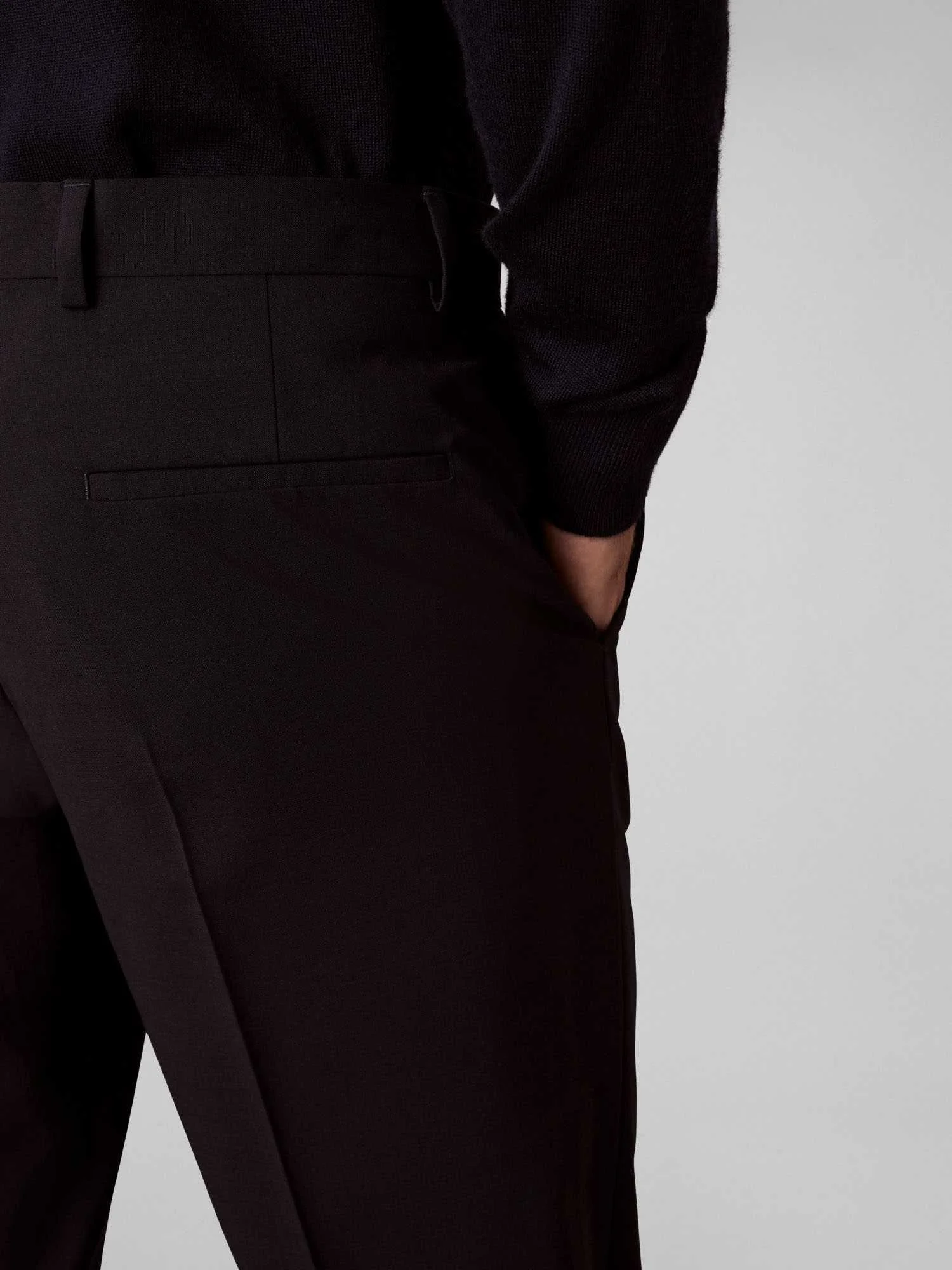 Calvin Klein - ITALIAN WOOL BLEND... Calvin Klein - ITALIAN WOOL BLEND...