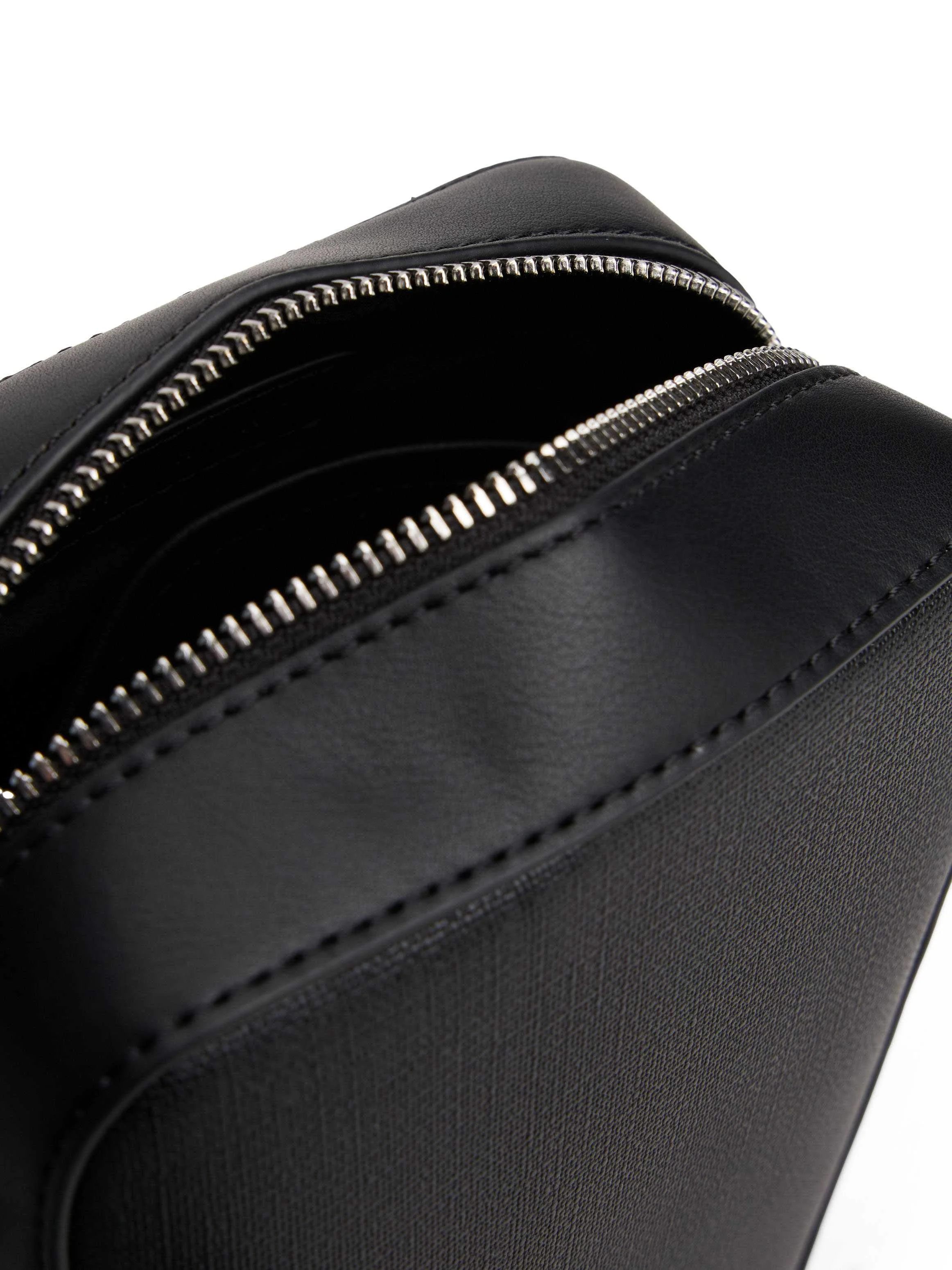 Tommy Hilfiger - TH MODERN MINI REPORTER Tommy Hilfiger - TH MODERN MINI REPORTER