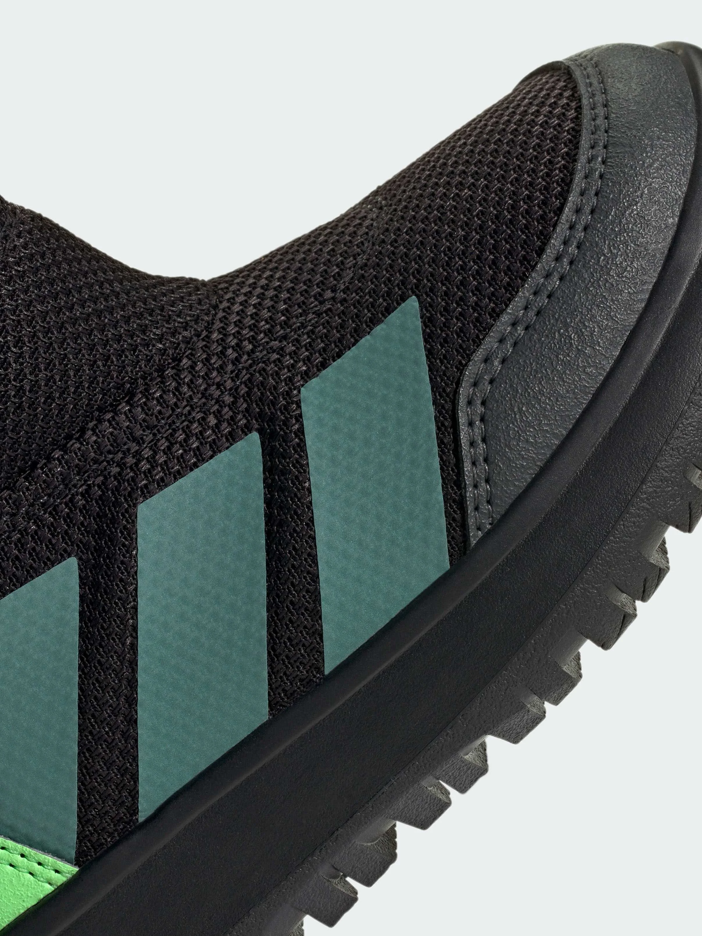 Adidas - Winterplay C Adidas - Winterplay C