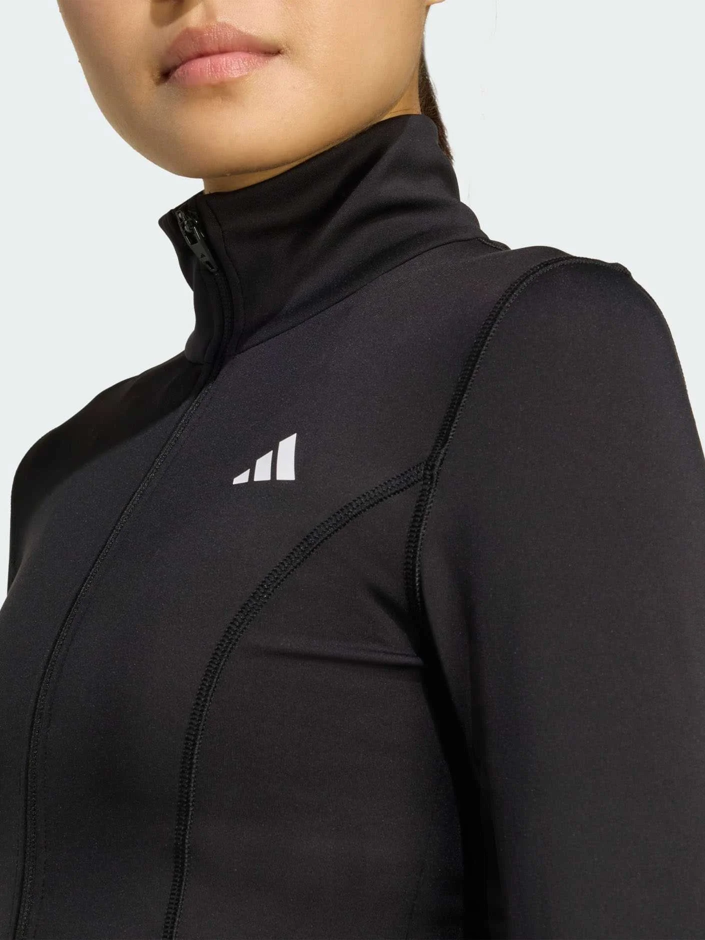 Adidas - OPT ESS JKT Adidas - OPT ESS JKT