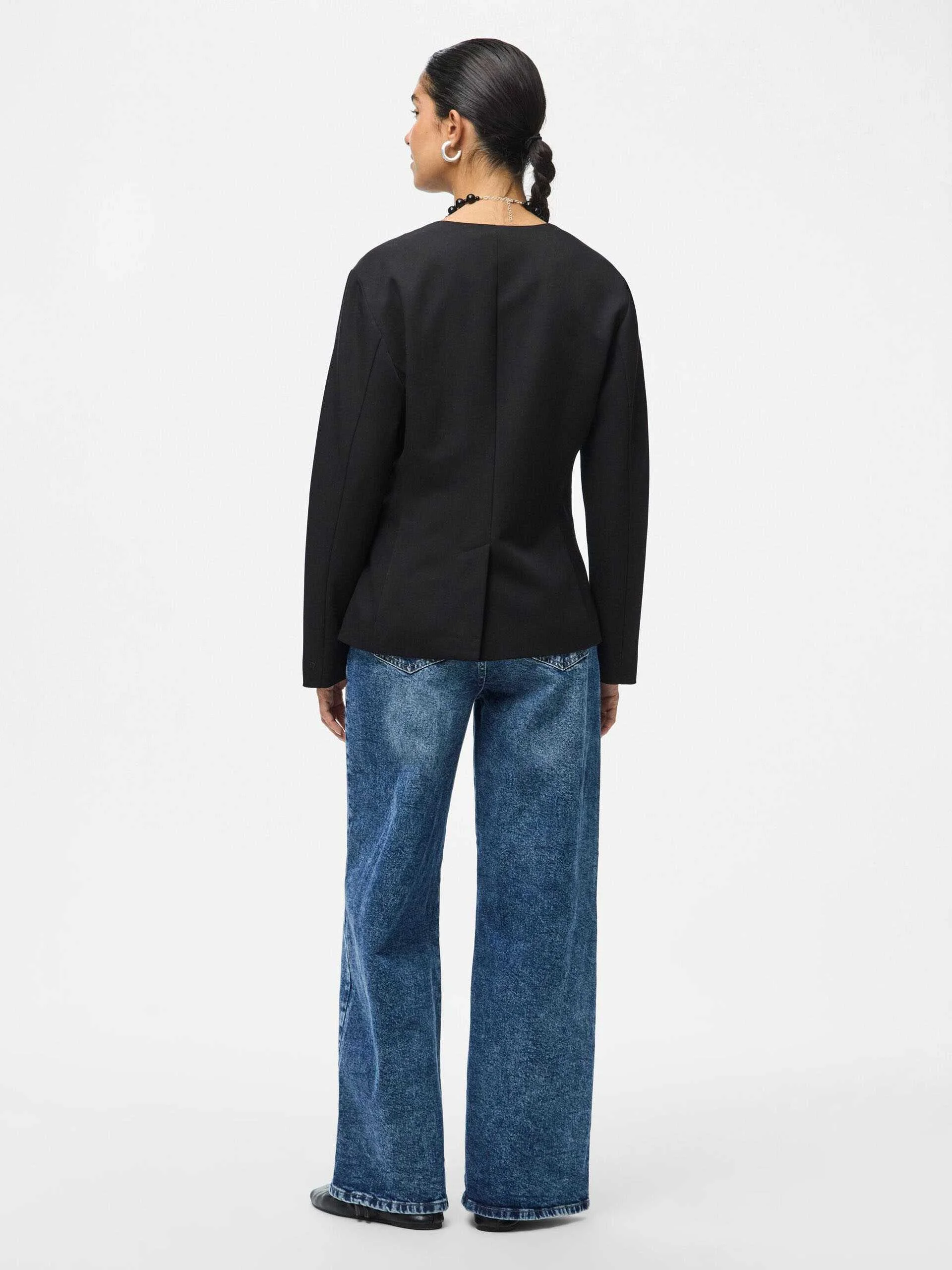 Pieces - PCKAMIL LS FITTED BLAZER... Pieces - PCKAMIL LS FITTED BLAZER...