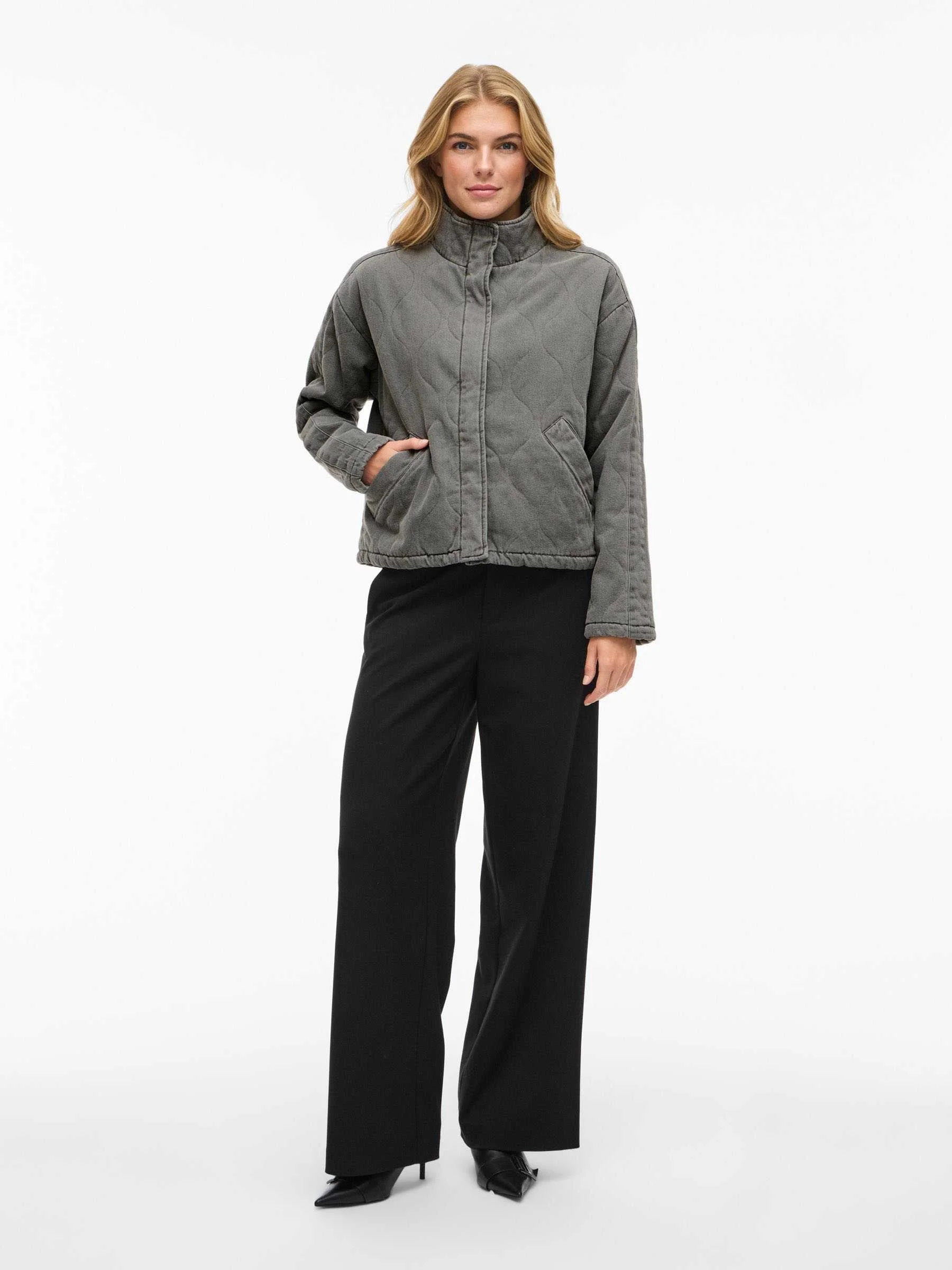 VILA - VIAMBELLA QUILTED DENIM JACKET... VILA - VIAMBELLA QUILTED DENIM JACKET...