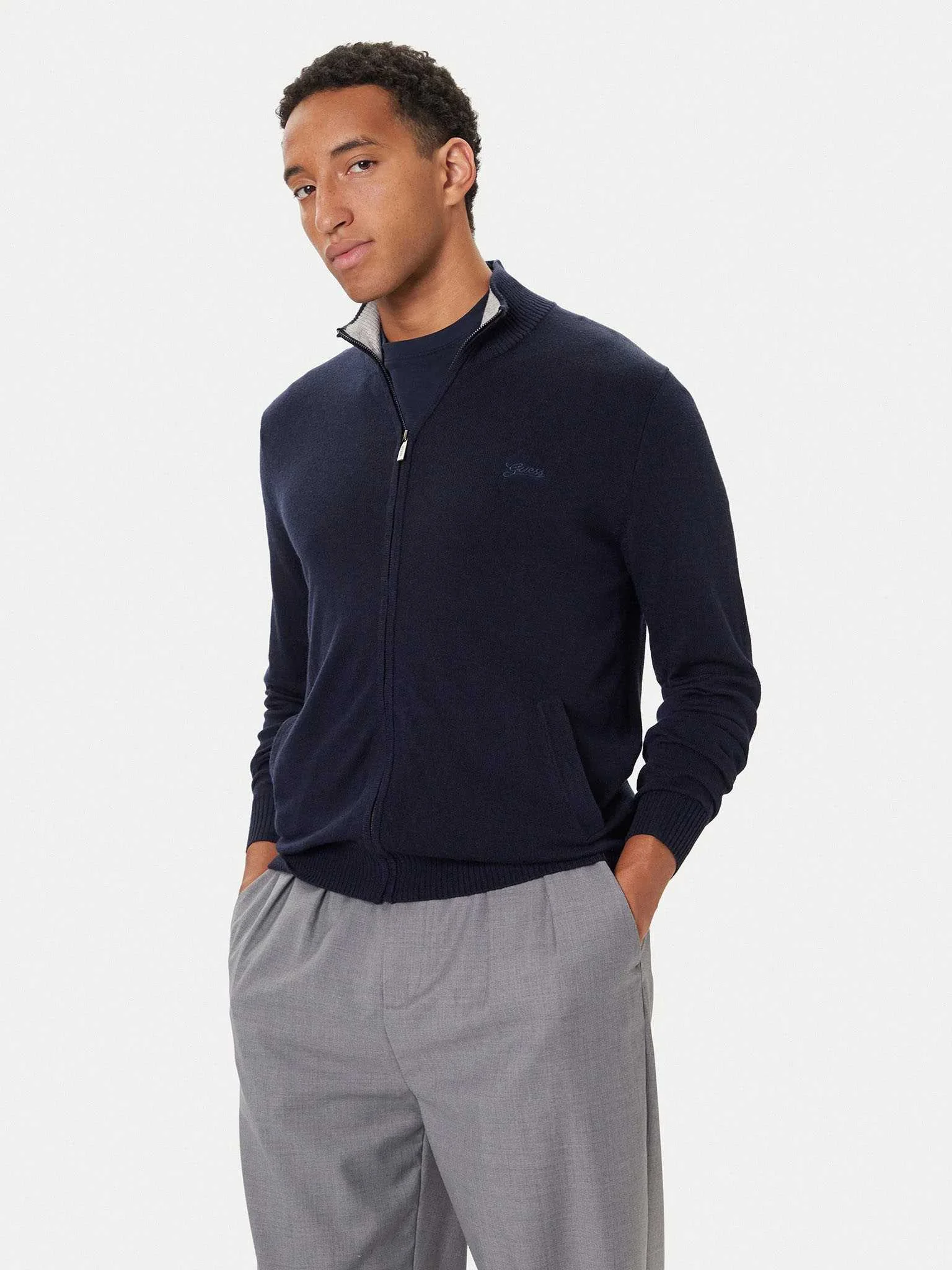 GUESS - DARRELL LS ZIPPED CARDI BASIC GUESS - DARRELL LS ZIPPED CARDI BASIC