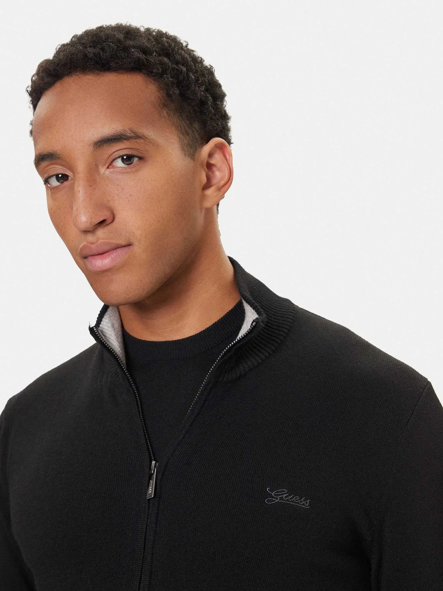 GUESS - DARRELL LS ZIPPED CARDI BASIC GUESS - DARRELL LS ZIPPED CARDI BASIC