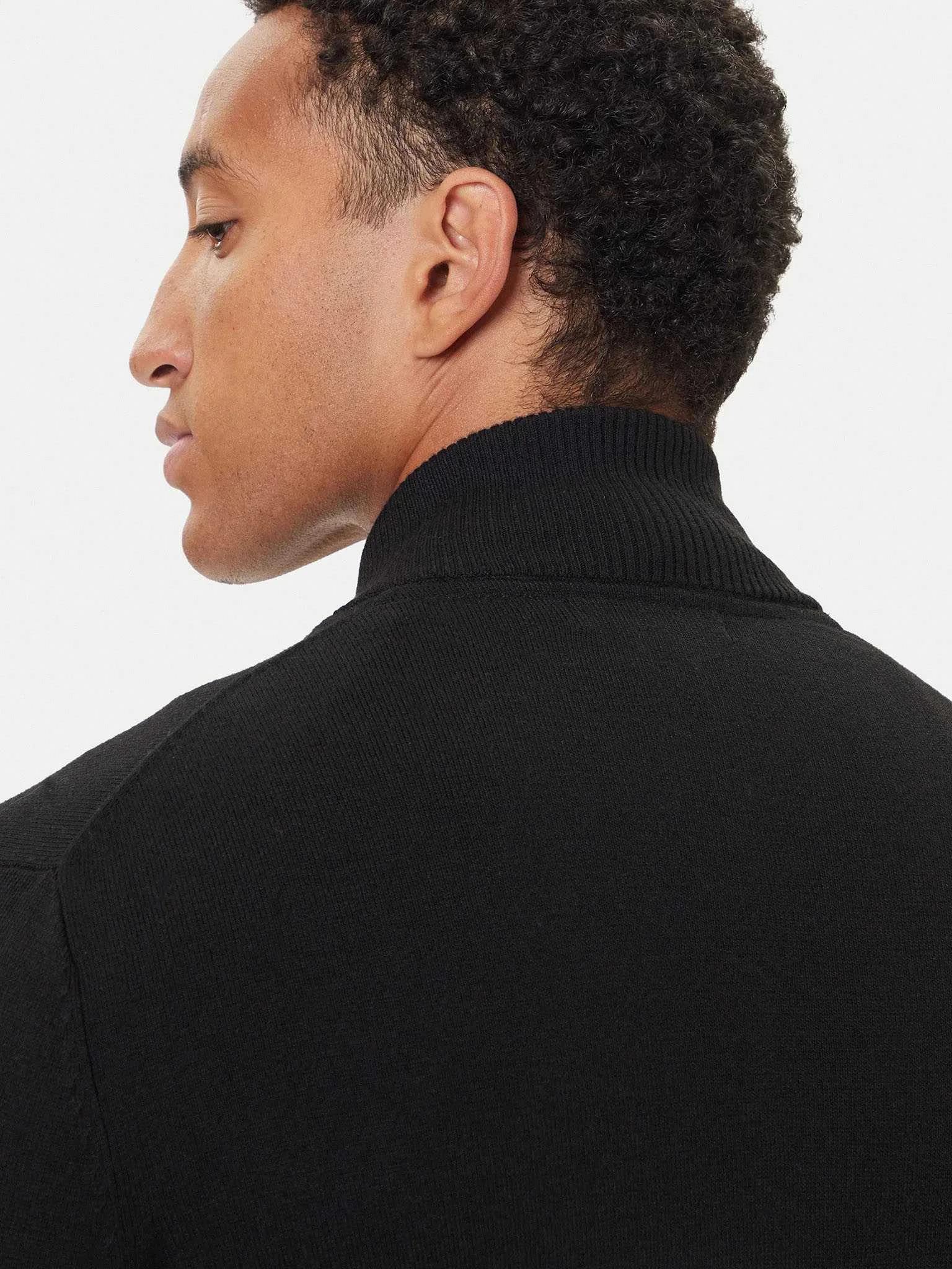 GUESS - DARRELL LS ZIPPED CARDI BASIC GUESS - DARRELL LS ZIPPED CARDI BASIC