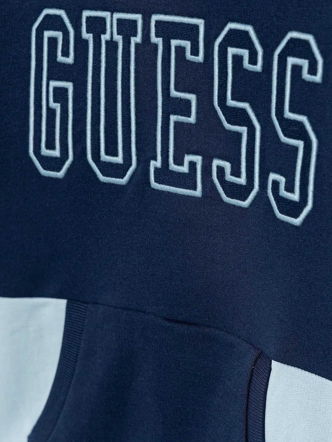 GUESS - LS ACTIVE TOP GUESS - LS ACTIVE TOP