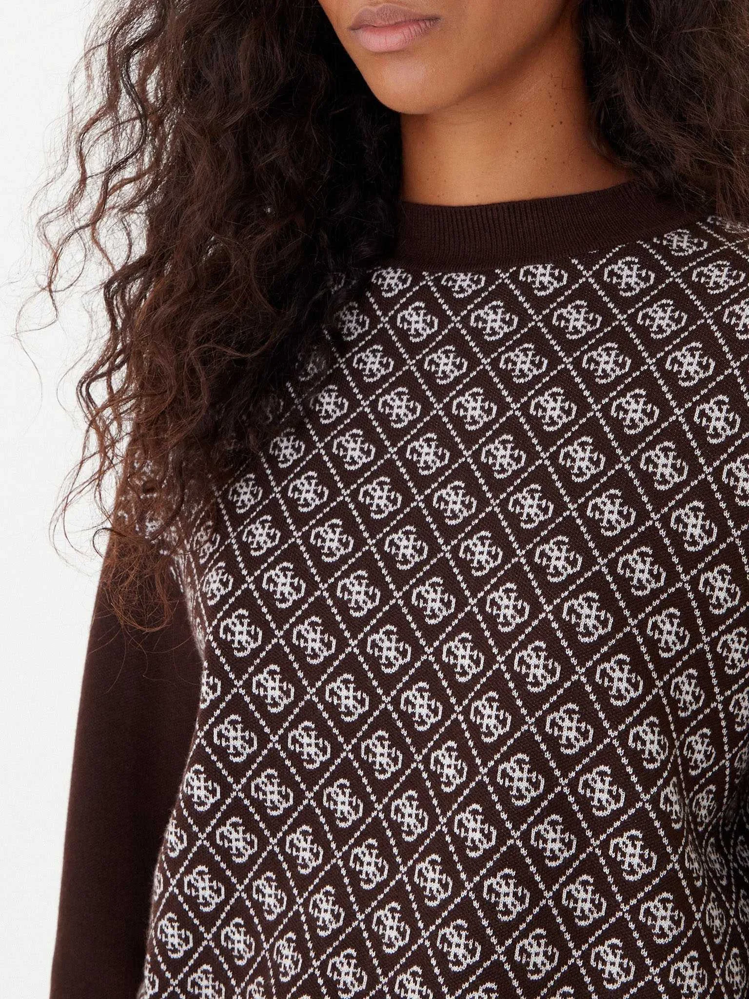 GUESS - LS MN AUBREY 4G SWTR GUESS - LS MN AUBREY 4G SWTR